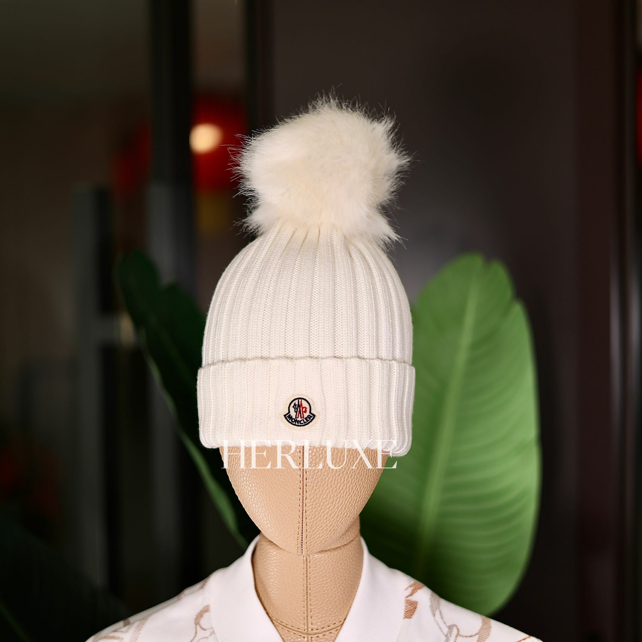 Moncler hat online