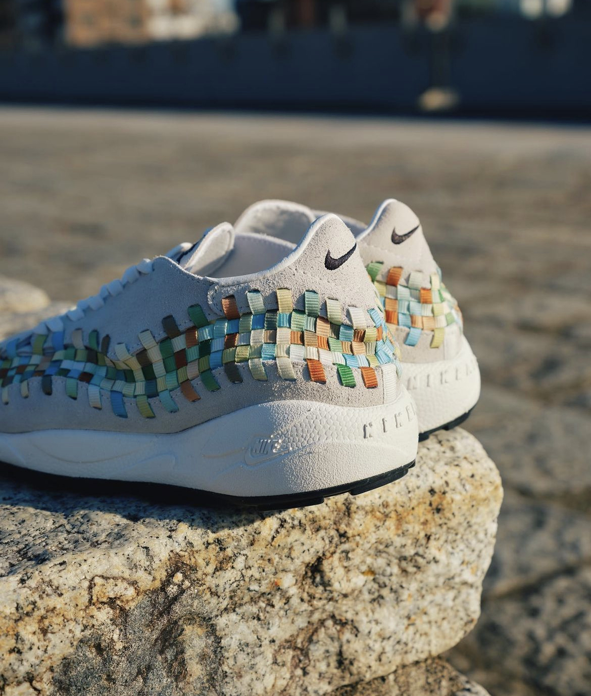NIKE AIR FOOTSCAPE WOVEN 