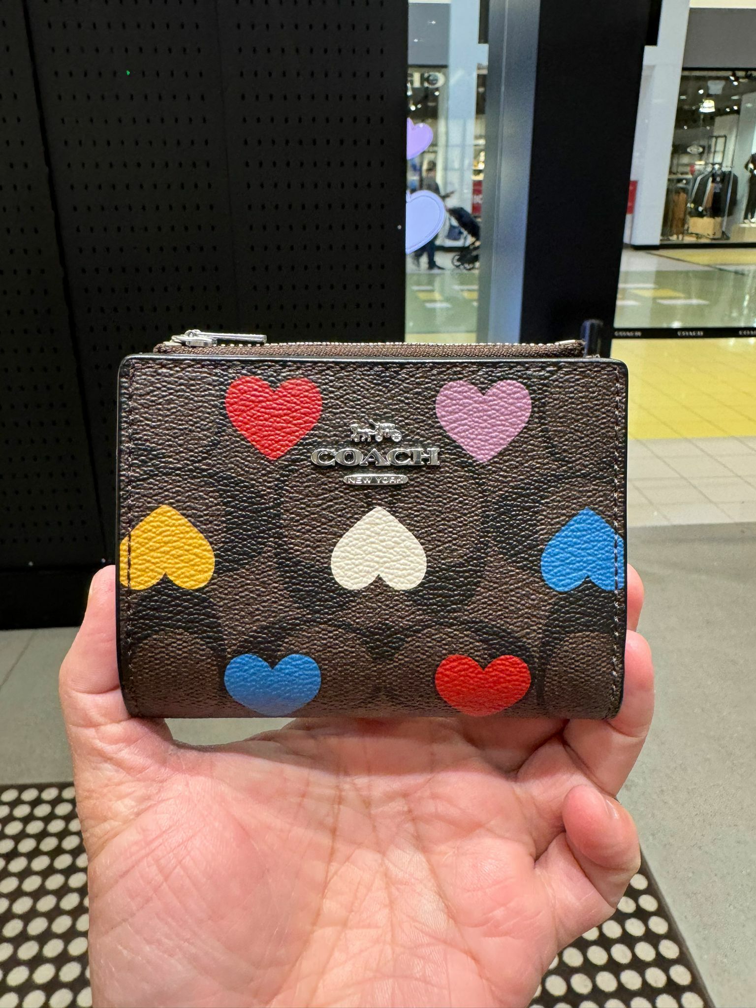 Coach Bifold Wallet In Signature Canvas With Heart