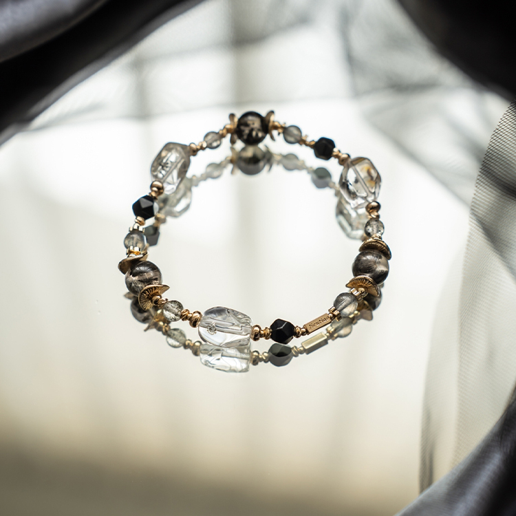 意識：閃靈鑽｜黑玉髓｜黑極光｜黑草莓｜拉長石