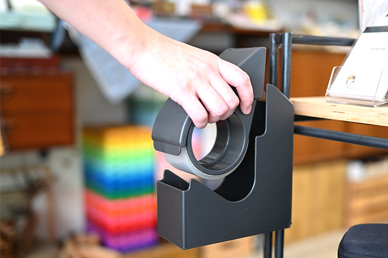 KING JIM 封箱膠帶台／切割器：附磁吸收納盒