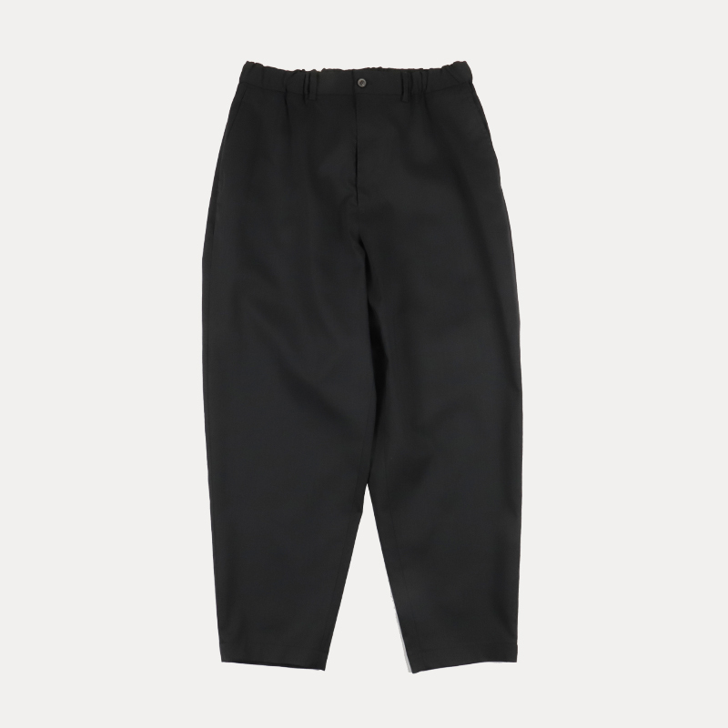 YOKO SAKAMOTO Easy Tapered Trousers Black