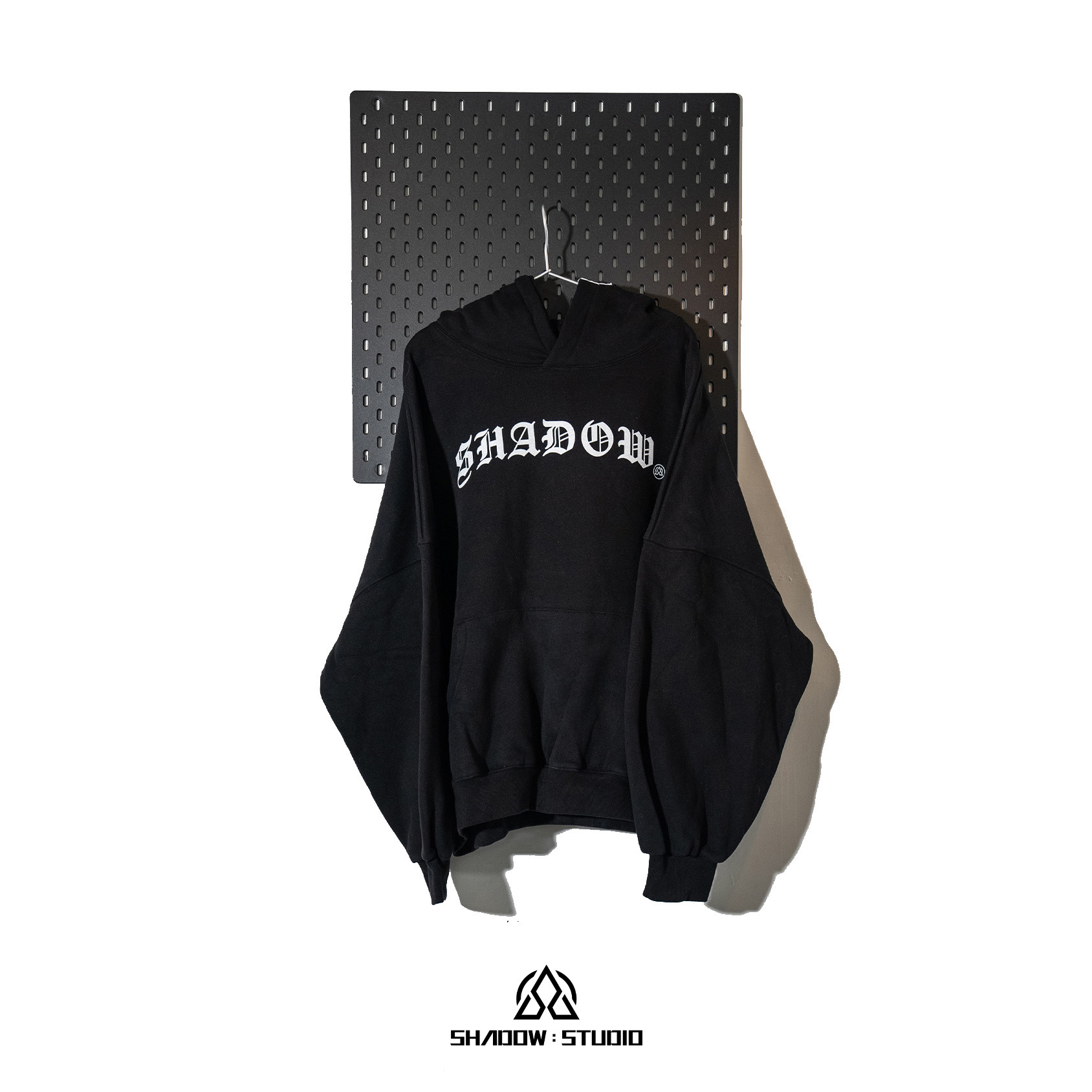 【Focus Store】現貨 SHADOW STUDIO GORTHE OVERSIZE HOODIE / 歌德字體忍者袖連帽衛衣