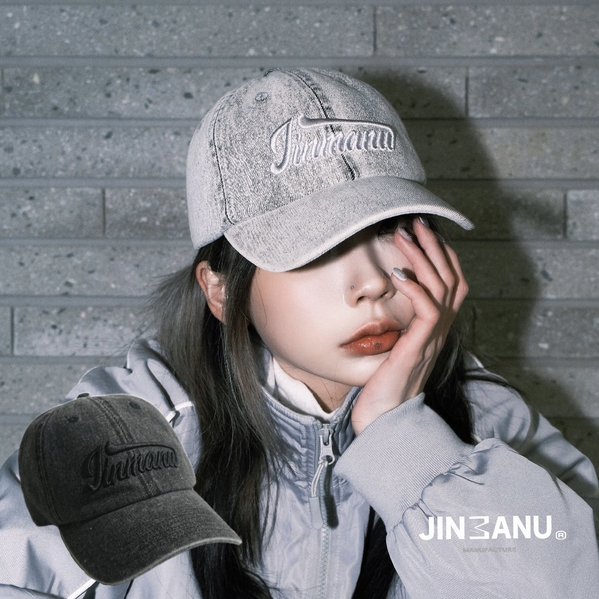 JINMANU  重水洗色落 美式草寫LOGO浮雕老帽 （2 COLOR）