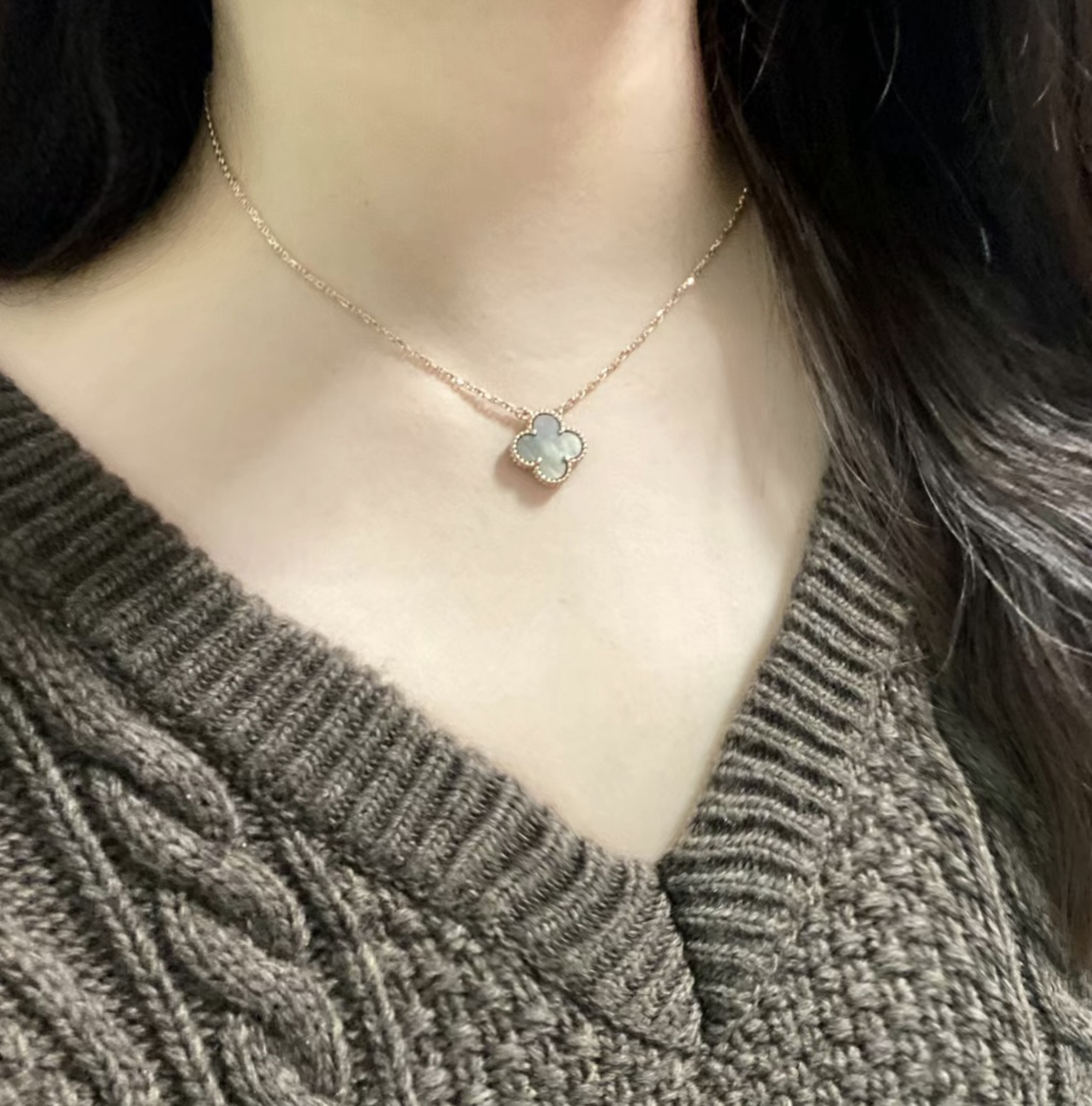 18k 灰綠母貝四葉草高奢定製項鍊