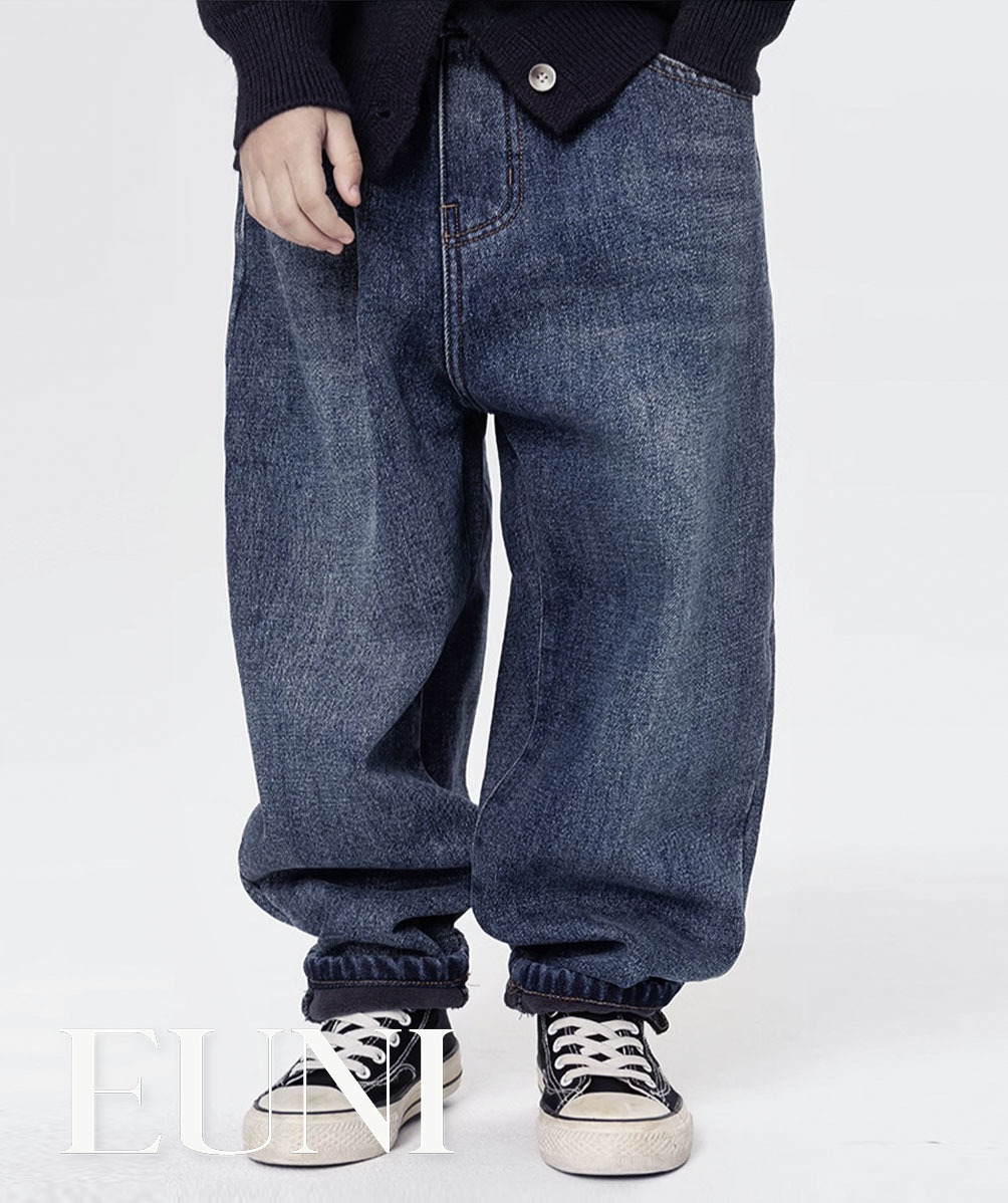 仿舊刷色牛仔褲