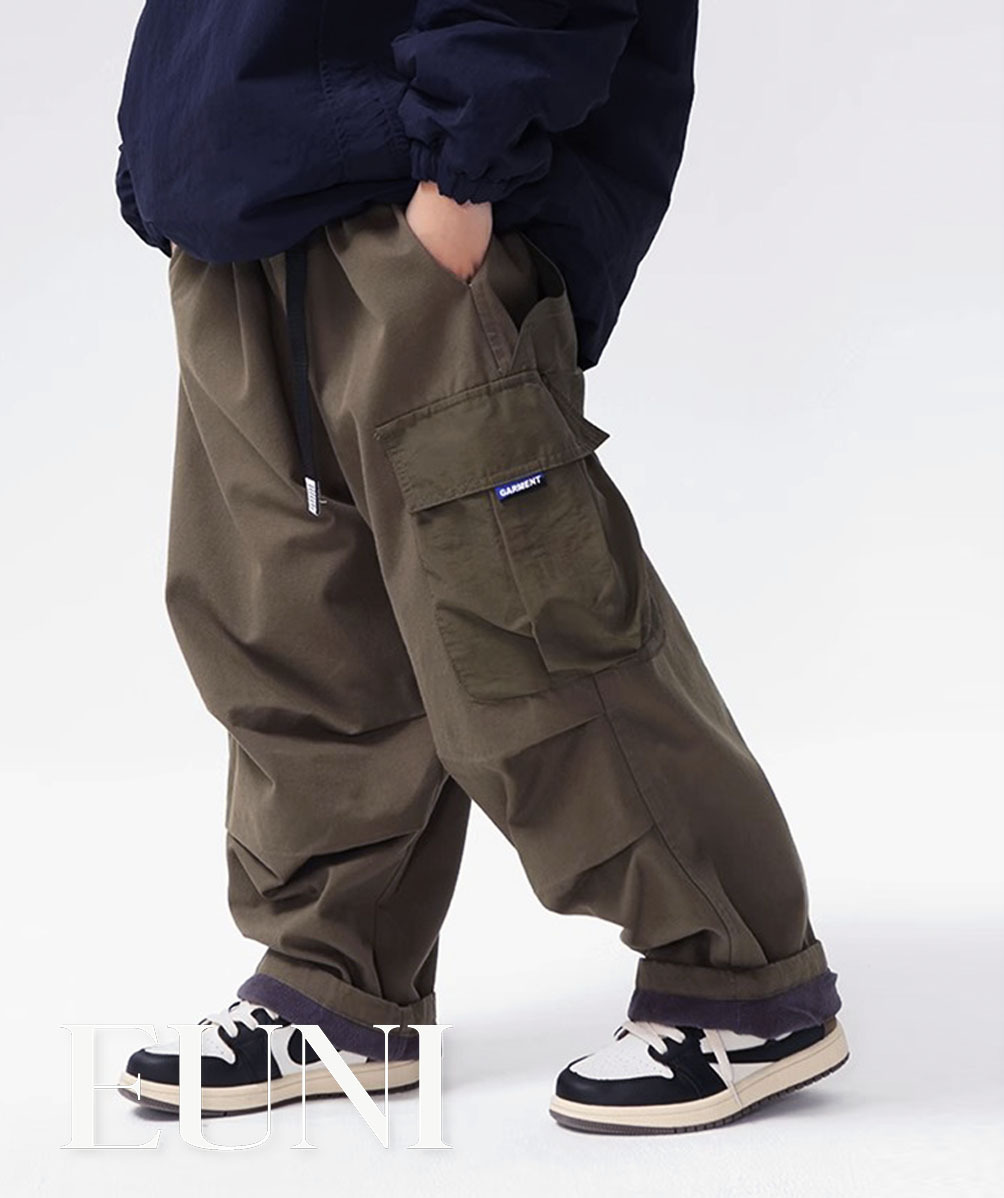 軍綠大口袋大工作褲