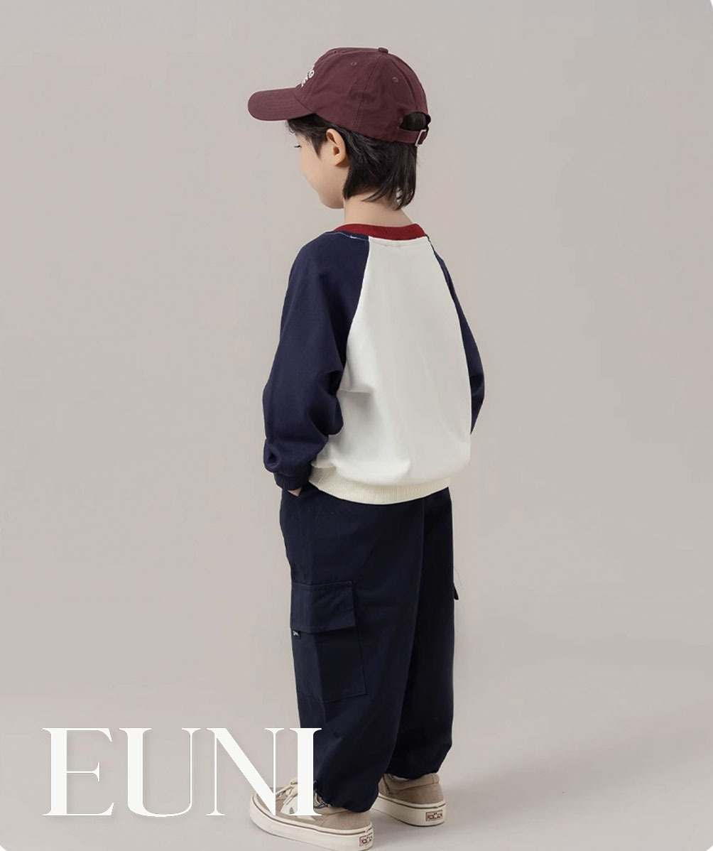 白藍色加絨衛衣