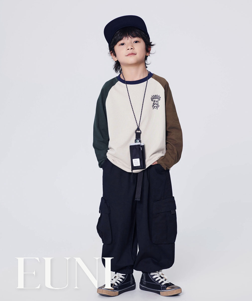 米色拚色插肩長袖踢