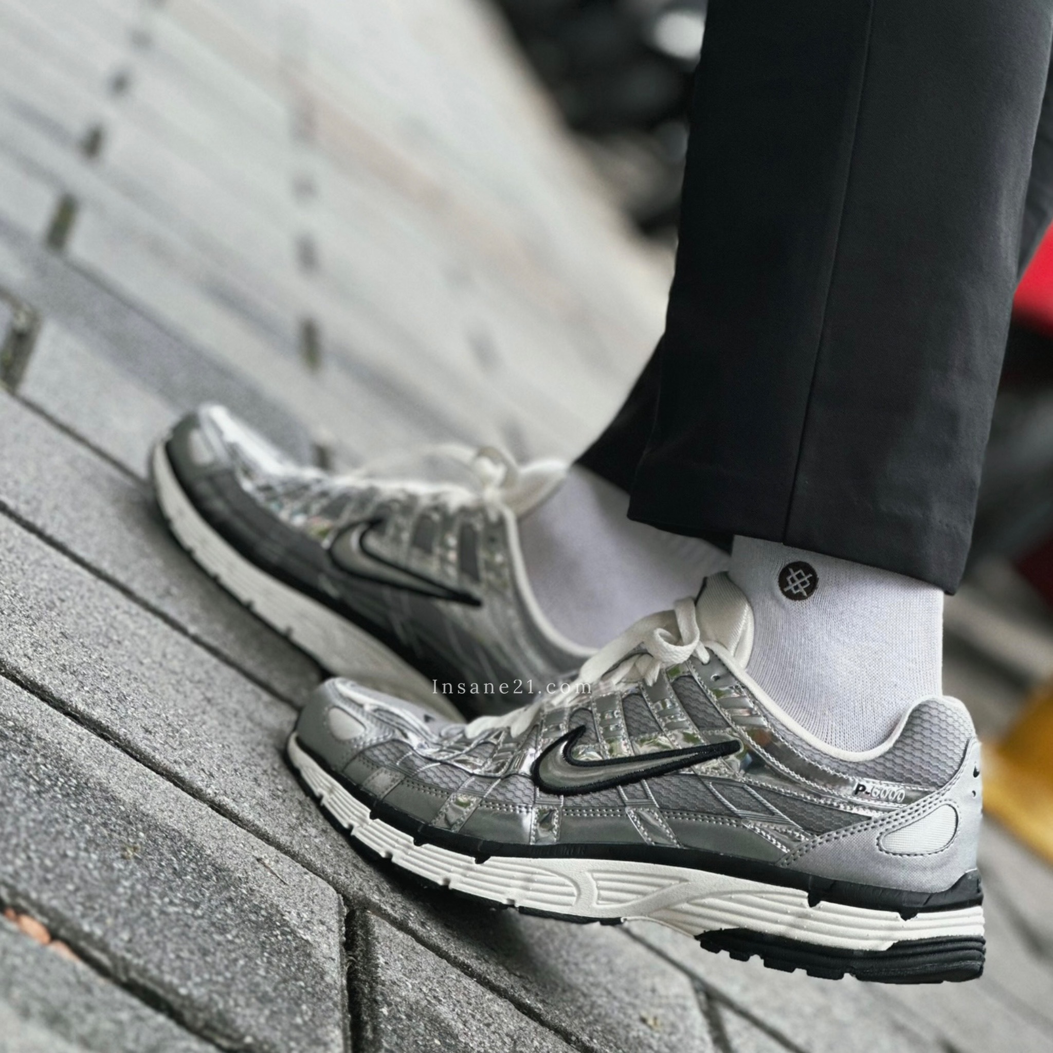 NIKE P-6000 METALLIC SILVER 金屬液體銀復古老爹鞋休閒跑鞋 CN0149-001