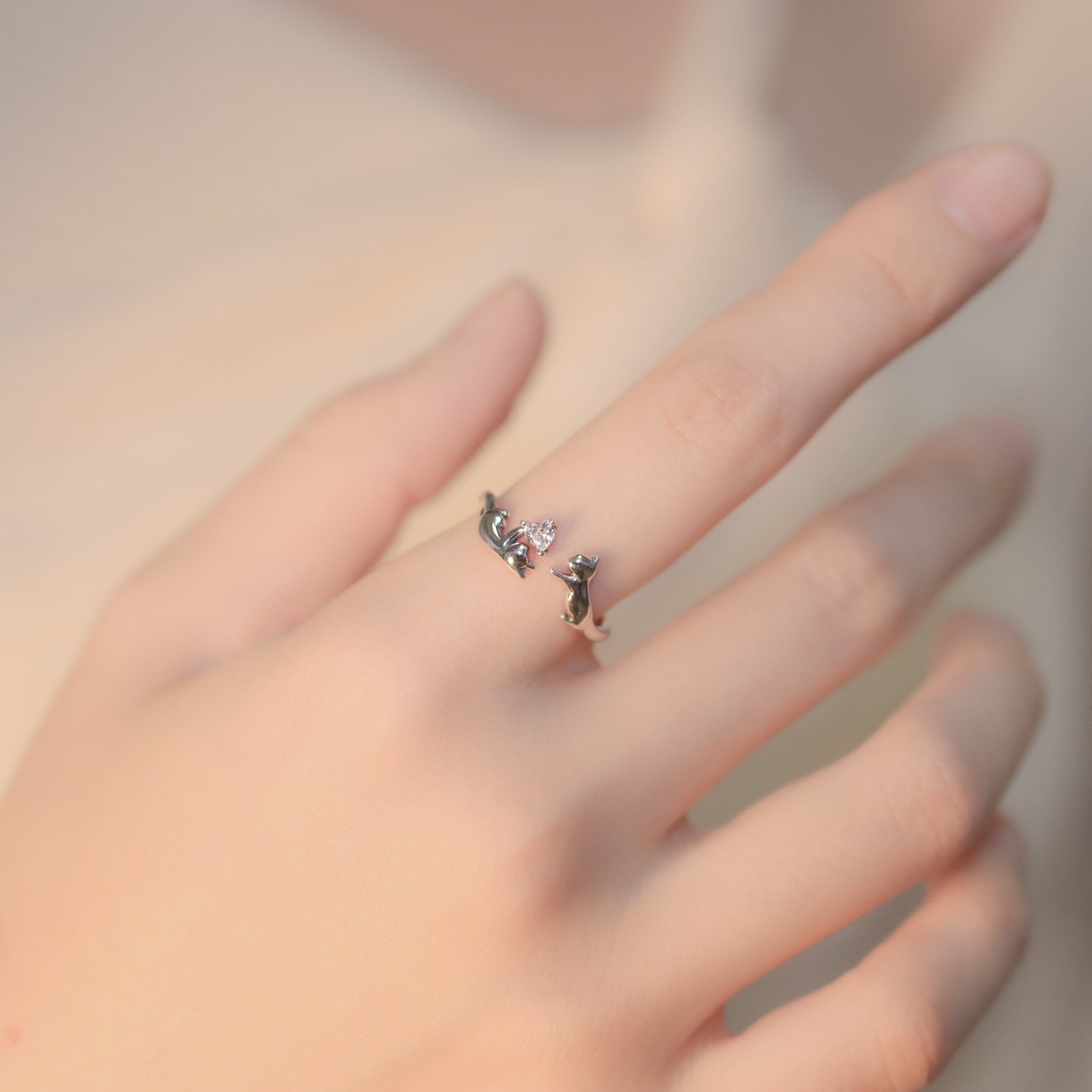 | 925純銀・ 厚鍍白金 | 傳遞愛貓咪使者戒指 | RI0634 |