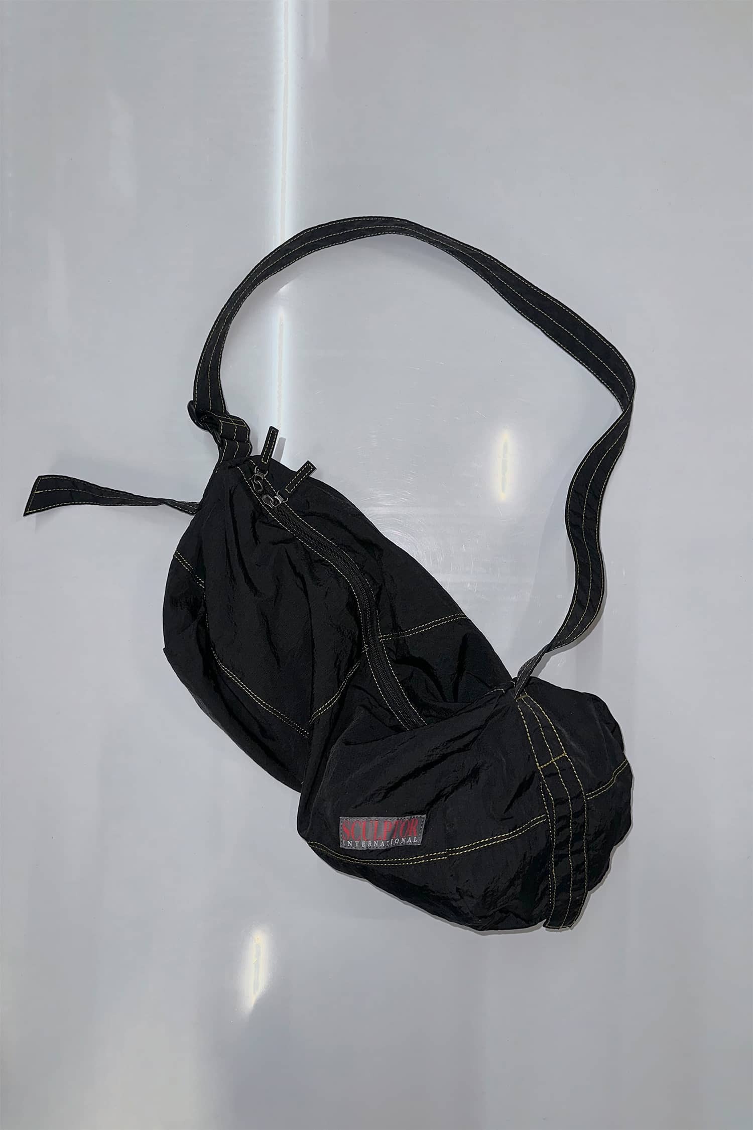 SCULPTOR - Contrast Stitch Nylon Duffle Bag (Black)