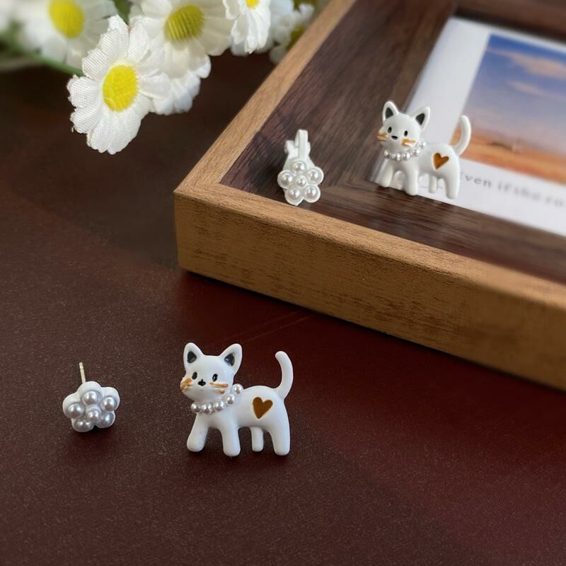 銀針花朵小貓咪可愛加分耳針  現貨2