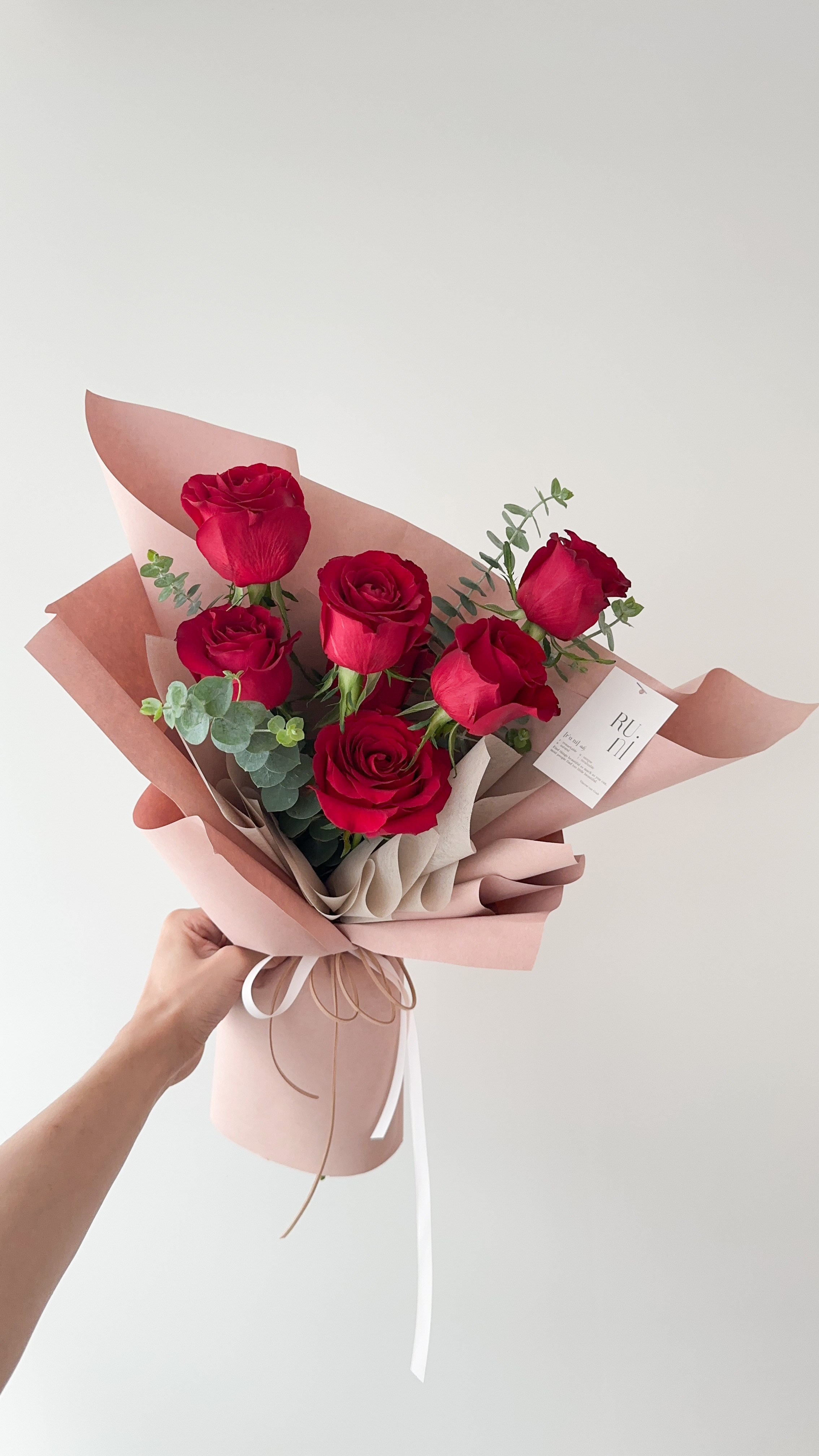 純玫瑰花束-5朵紅玫瑰花束