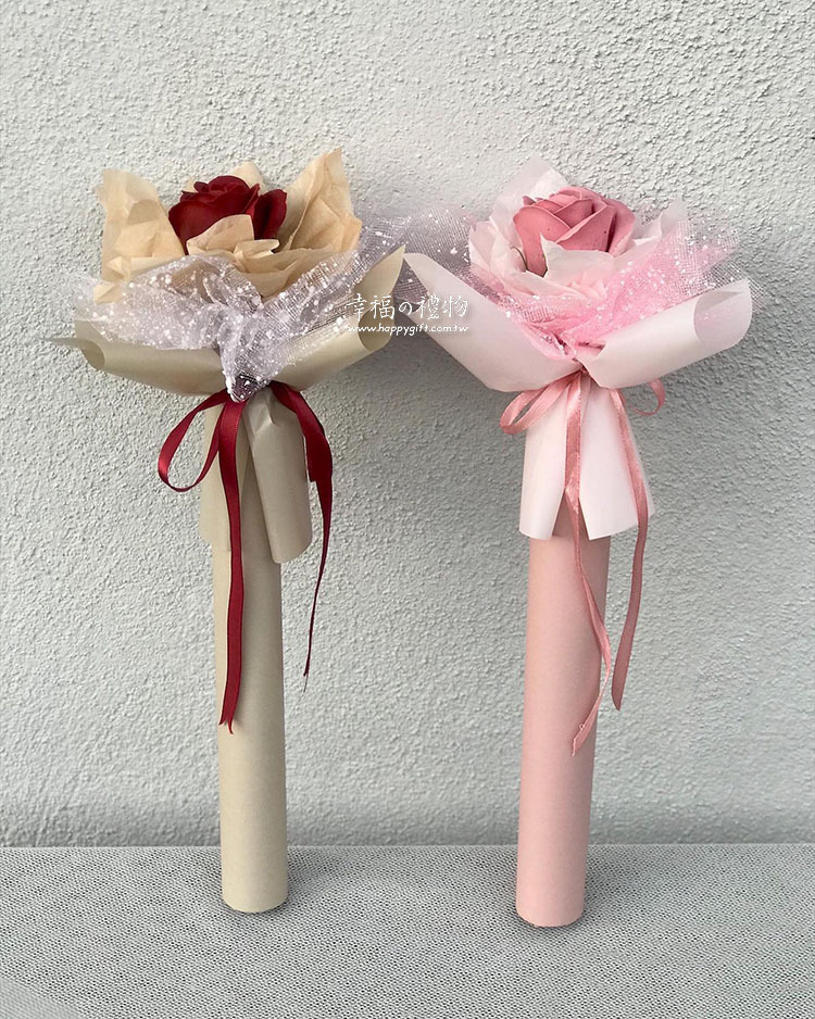 粉色紅色單朵點點網紗香皂花束