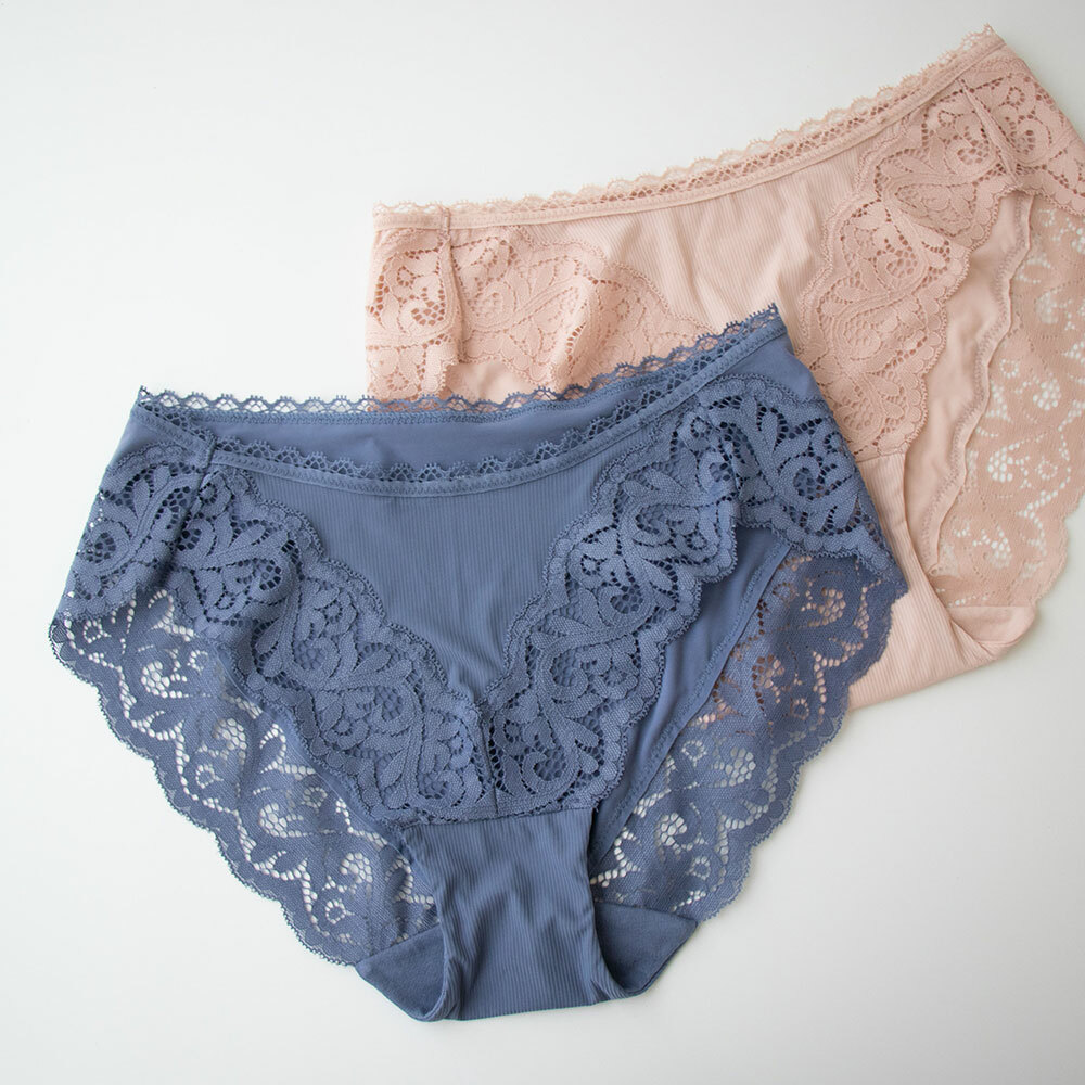 【Love Memories】Low-Rise Lace Panty (2 colours)