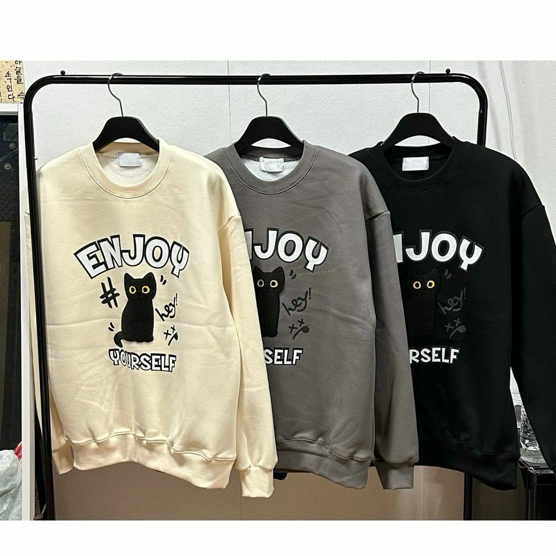 淨色黑貓英文字衛衣(薄抓毛底) T5299