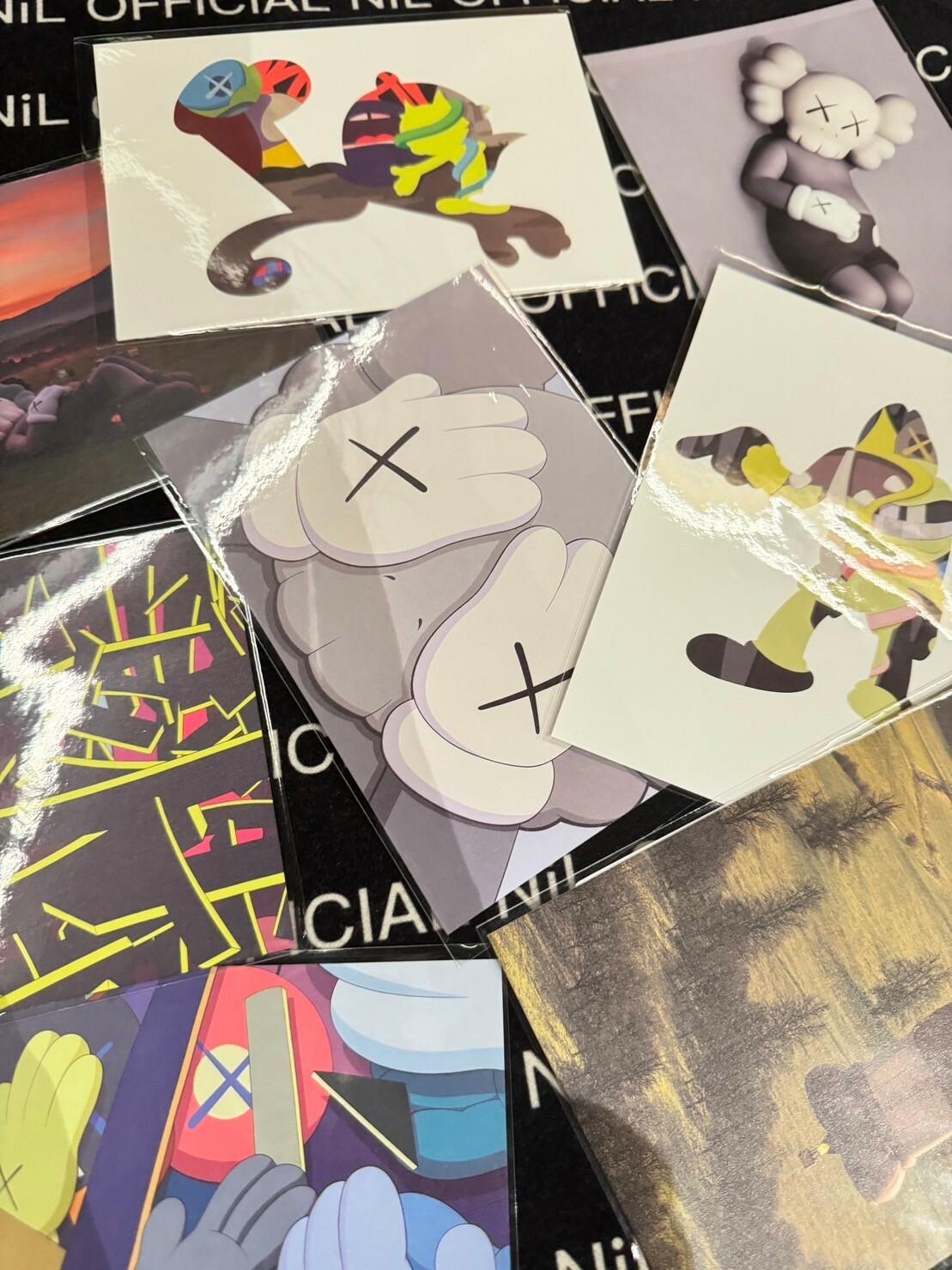 Kaws x TOKYO FIRST 東京展覽 限定 明信片 限量 共8張