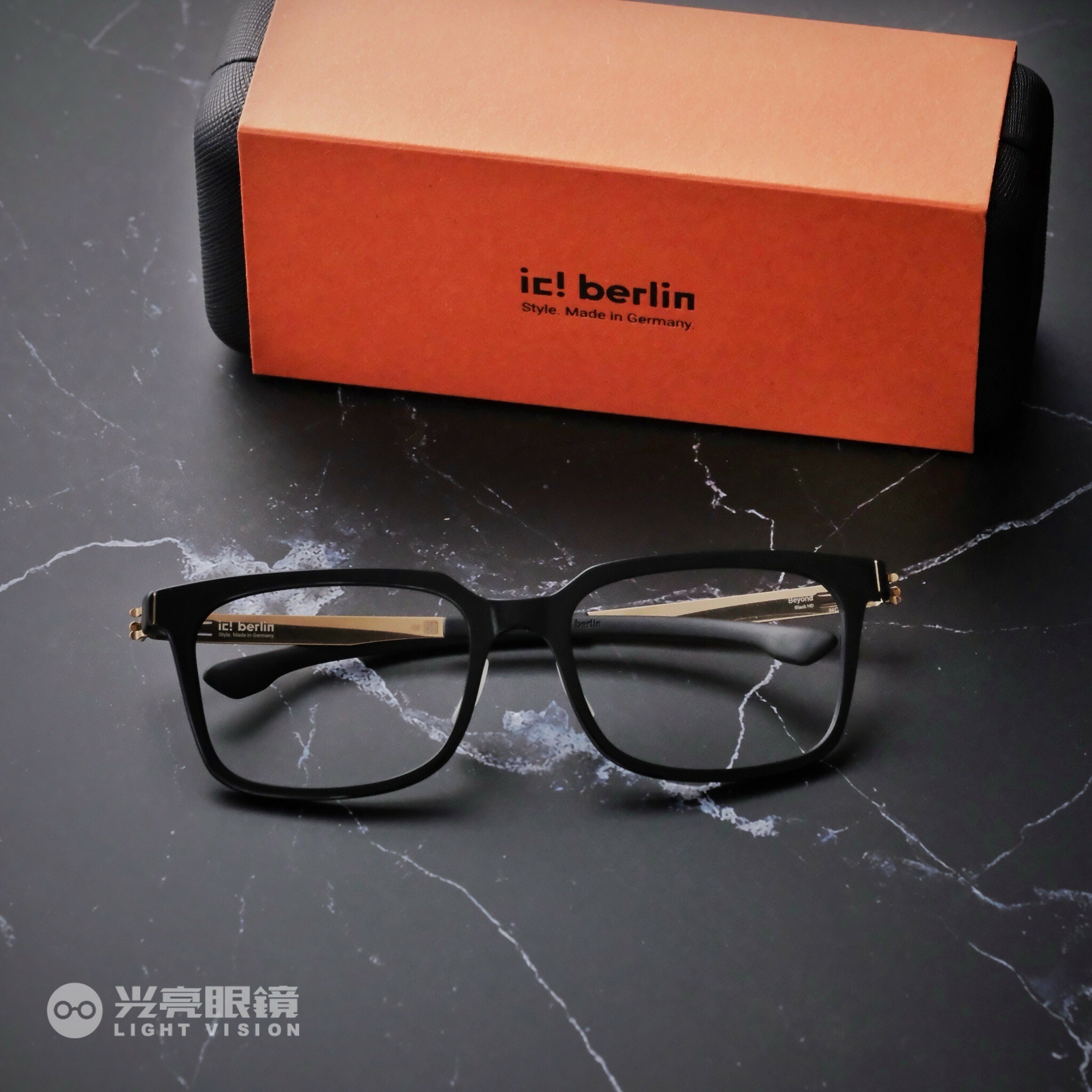 ic! berlin - A0675 Beyond／451 黑
