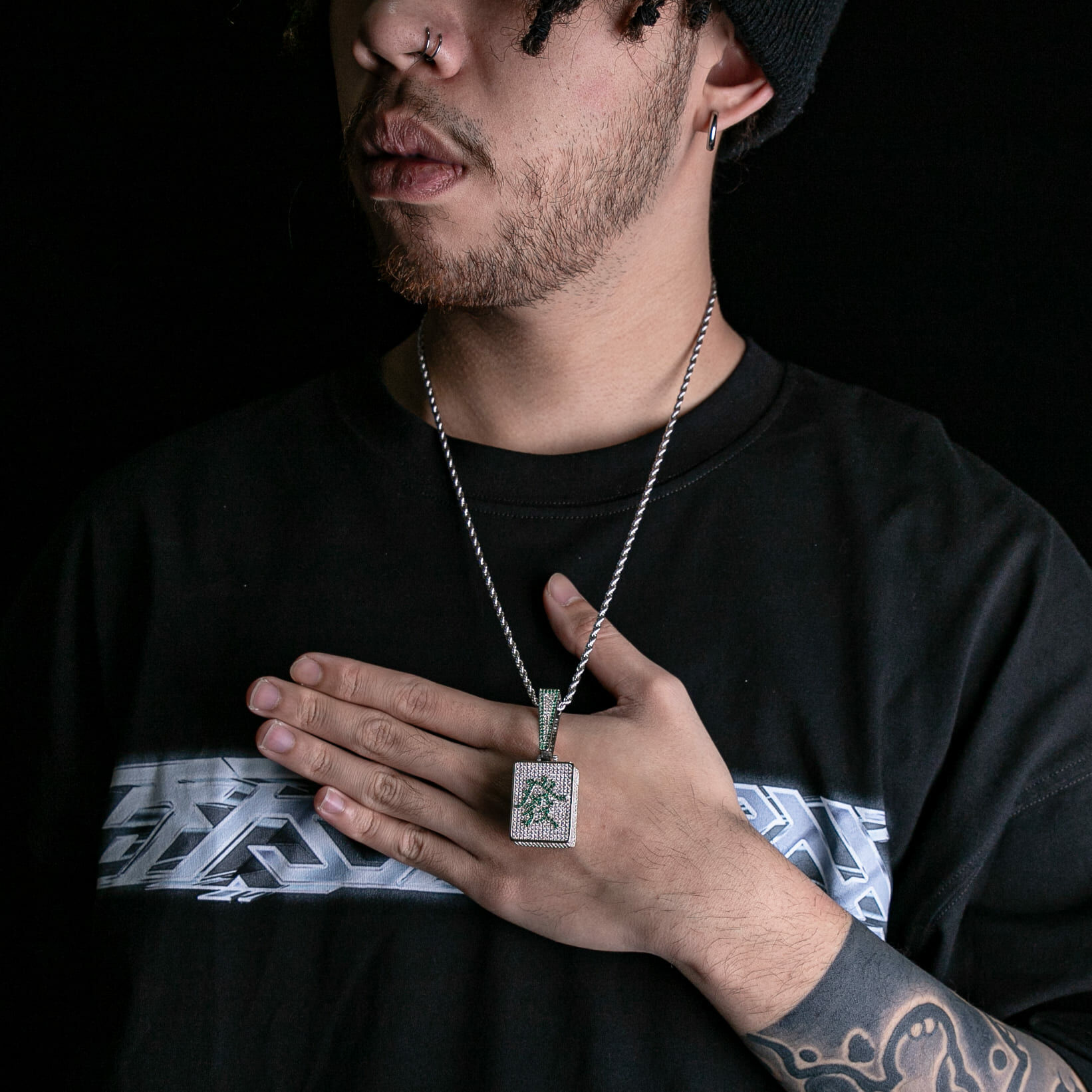 滿鑲麻將青發墜飾