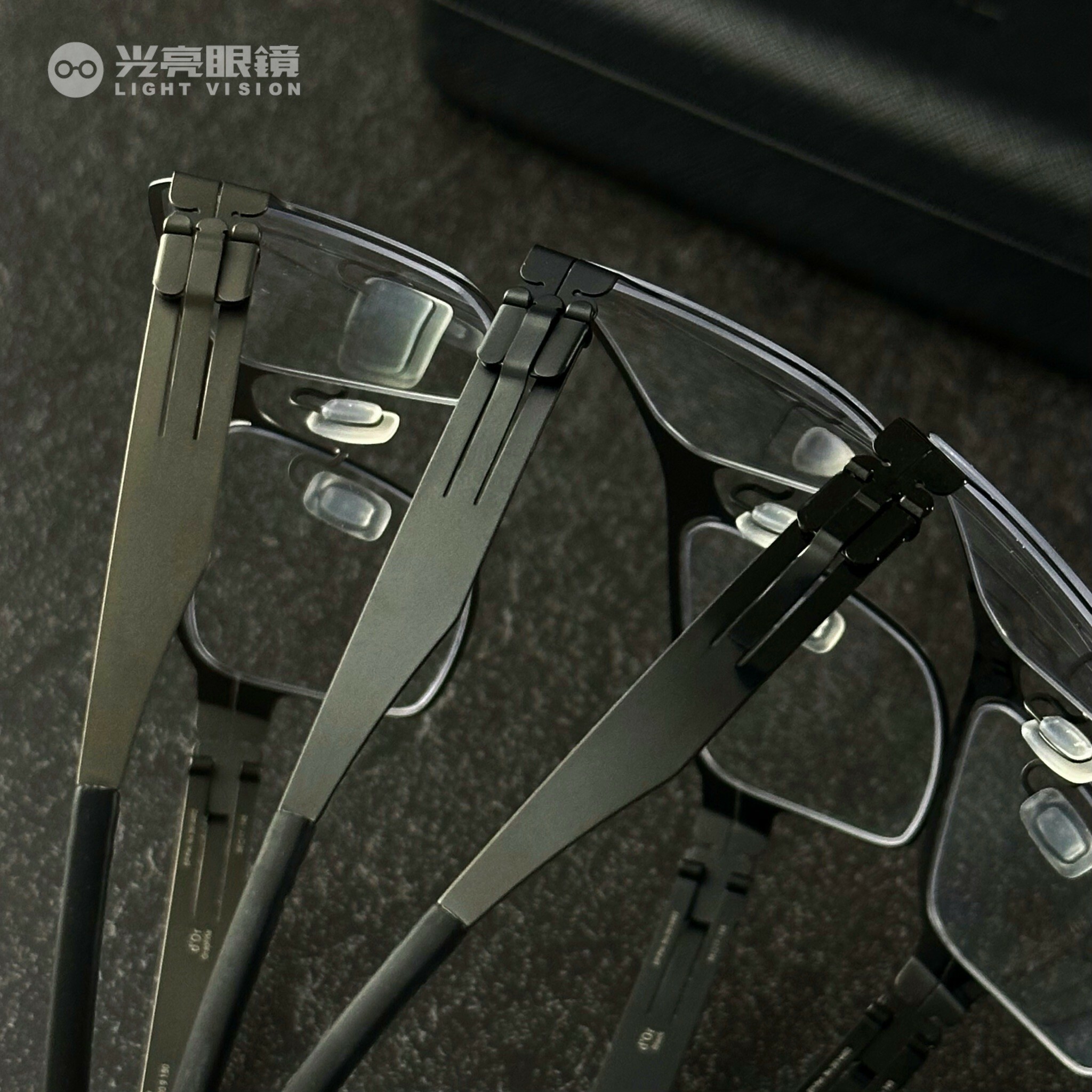 ic! berlin - M1673 d'Or／023 槍色