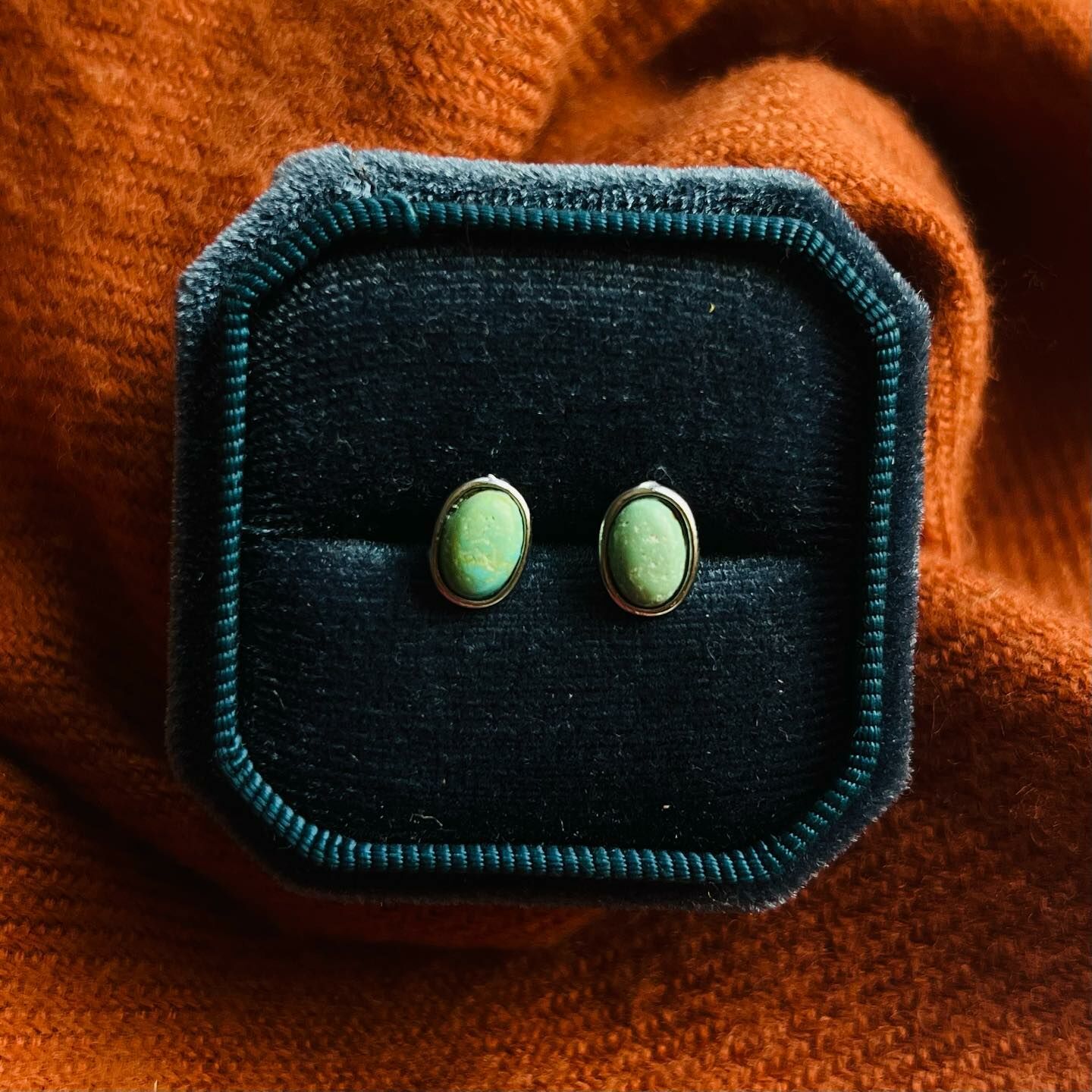 [原石] 湖北綠松石 耳環