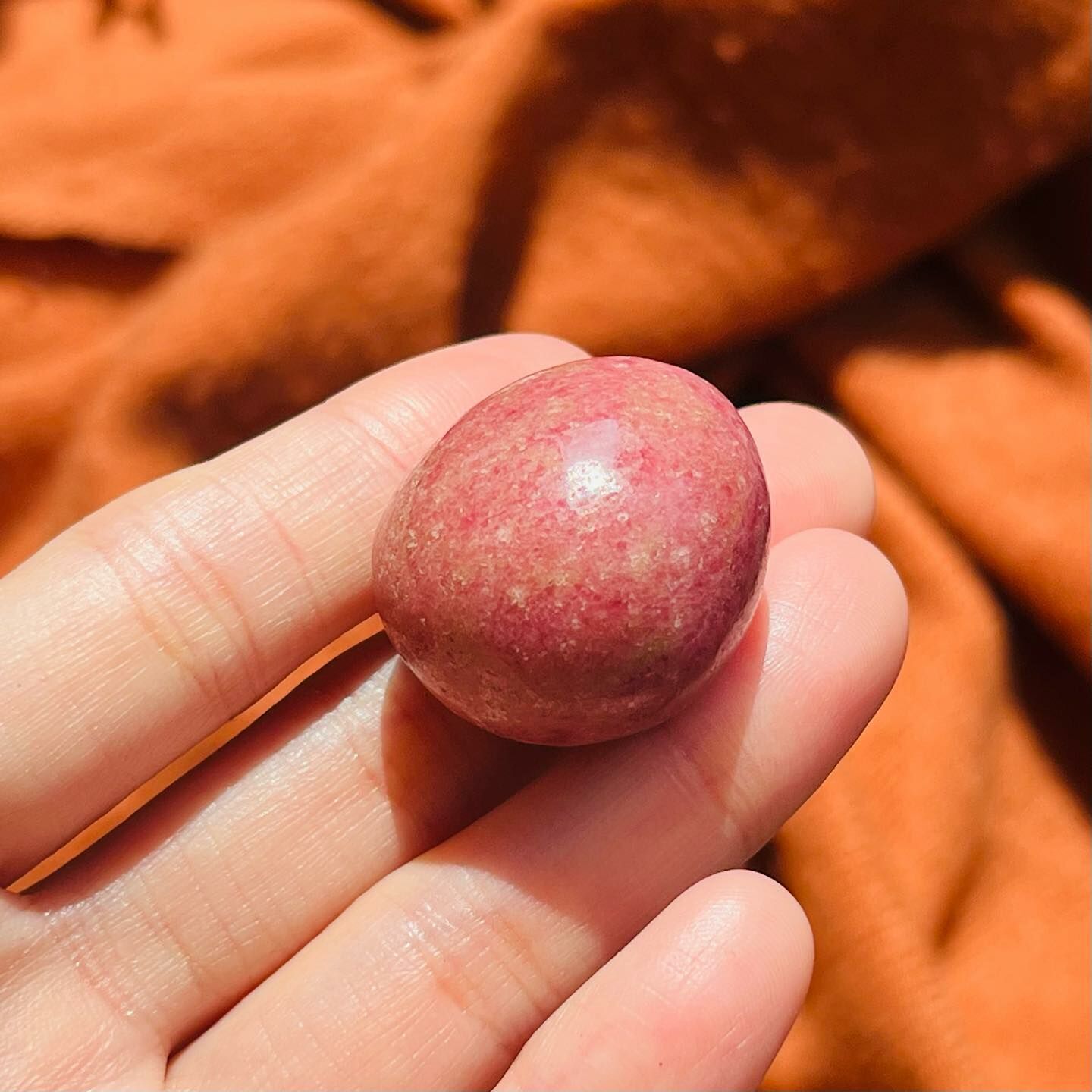 [原石] 薔薇輝石 水晶滾石