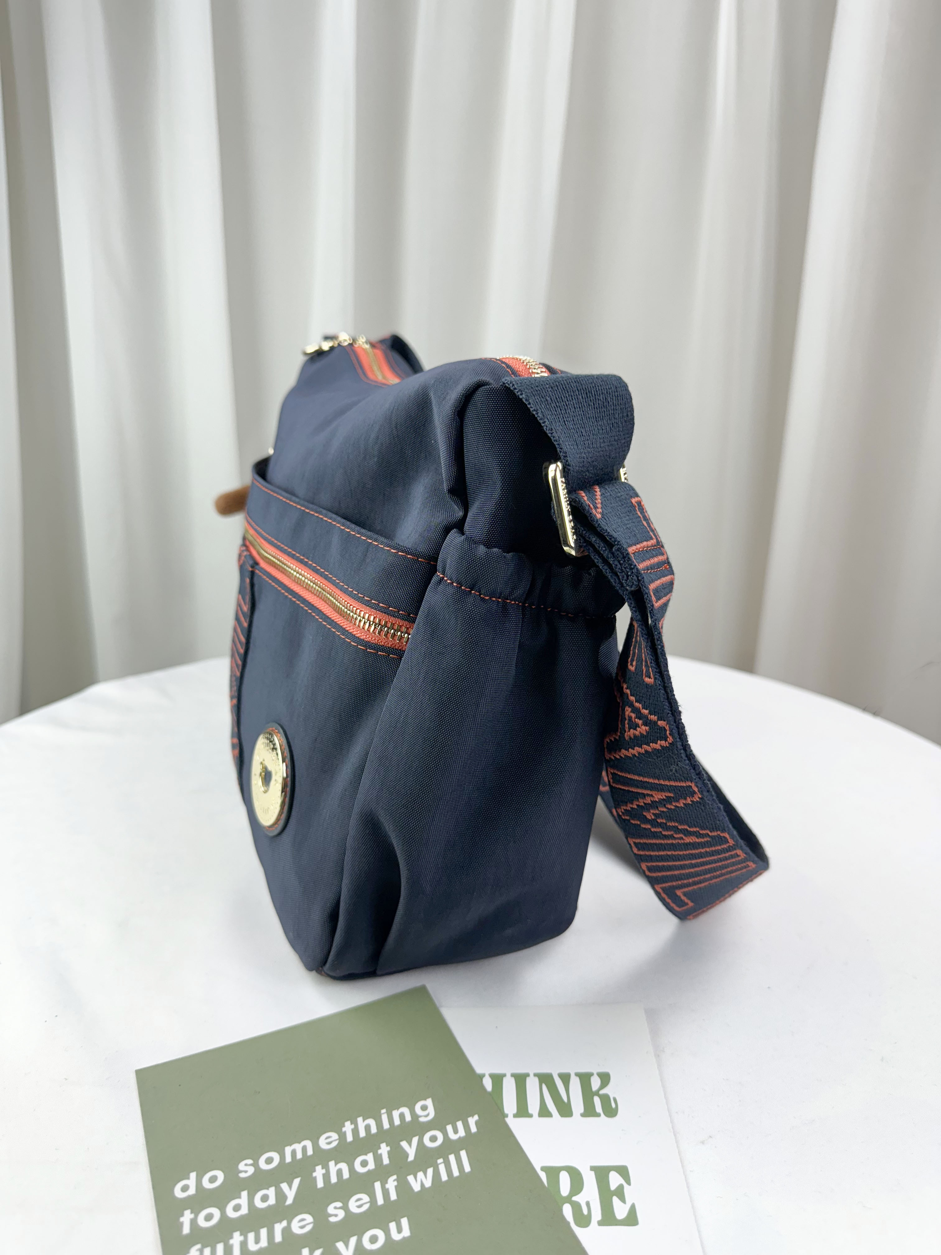 FamilyBear 藍橙織帶防潑水側背包 附兔兔吊飾  #2860