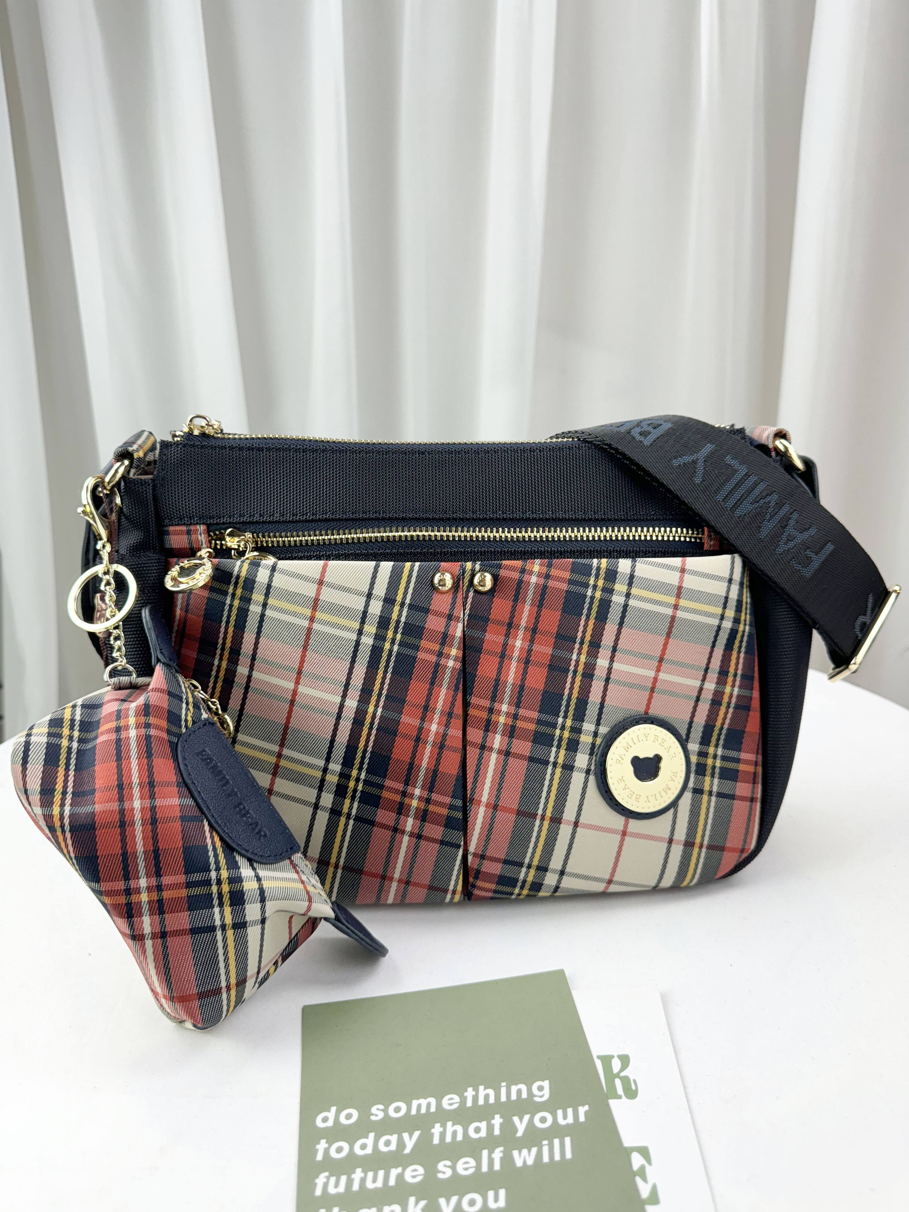 FamilyBear 橙格紋拼色防潑水側背包 附零錢包   #2806