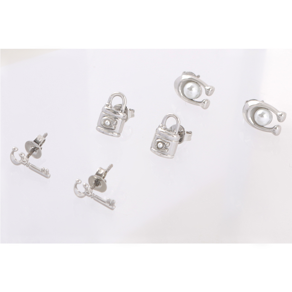 【COACH】玻璃珍珠C Logo/鎖頭/鑰匙造型耳環禮盒組(銀色) CO293 SLV