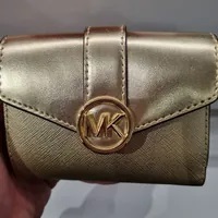 [S] MICHAEL KORS 35F3GNMF8M CARMEN MD FLAP BILFOLD WALLET,PALE GOLD, 196163985374 (SMK812)