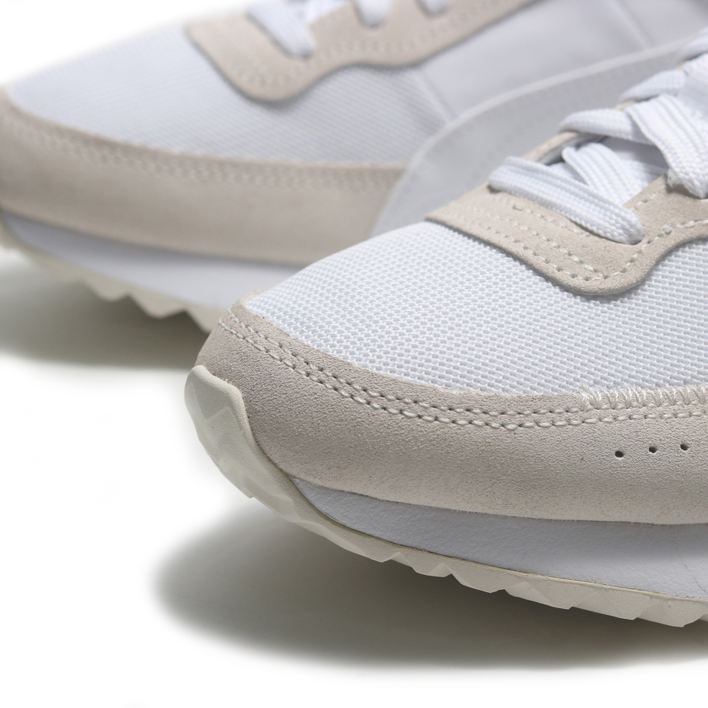 PUMA 休閒鞋 ROAD RIDER SD 米白灰 復古 運動鞋 男女 39737705