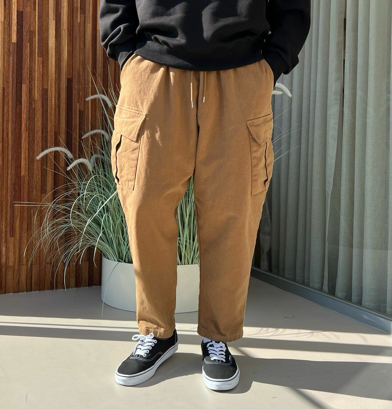 淨色工裝鬆身褲(薄抓毛底) PEACOCK-049P