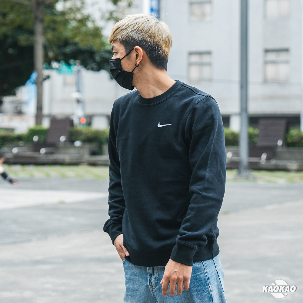 NIKE SWOOSH CREW 黑 內刷毛 刺繡 小勾 大學TEE【916609】