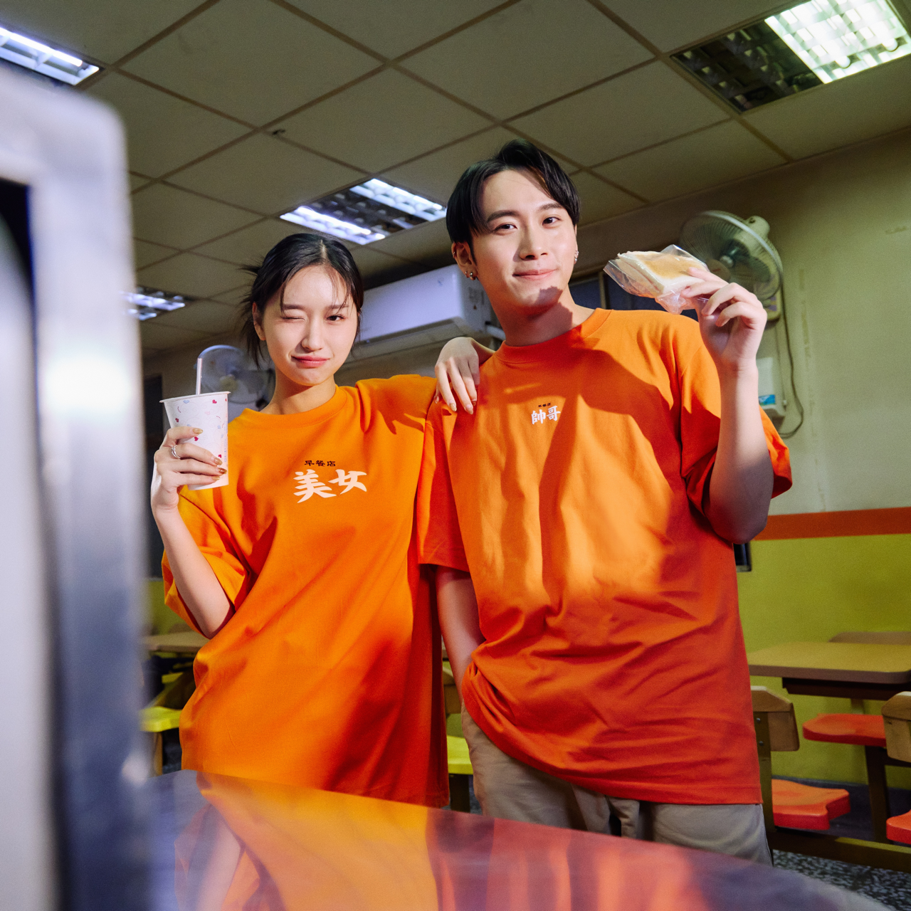 樓下早餐店Project-[臉皮超厚版]早餐店美女短踢