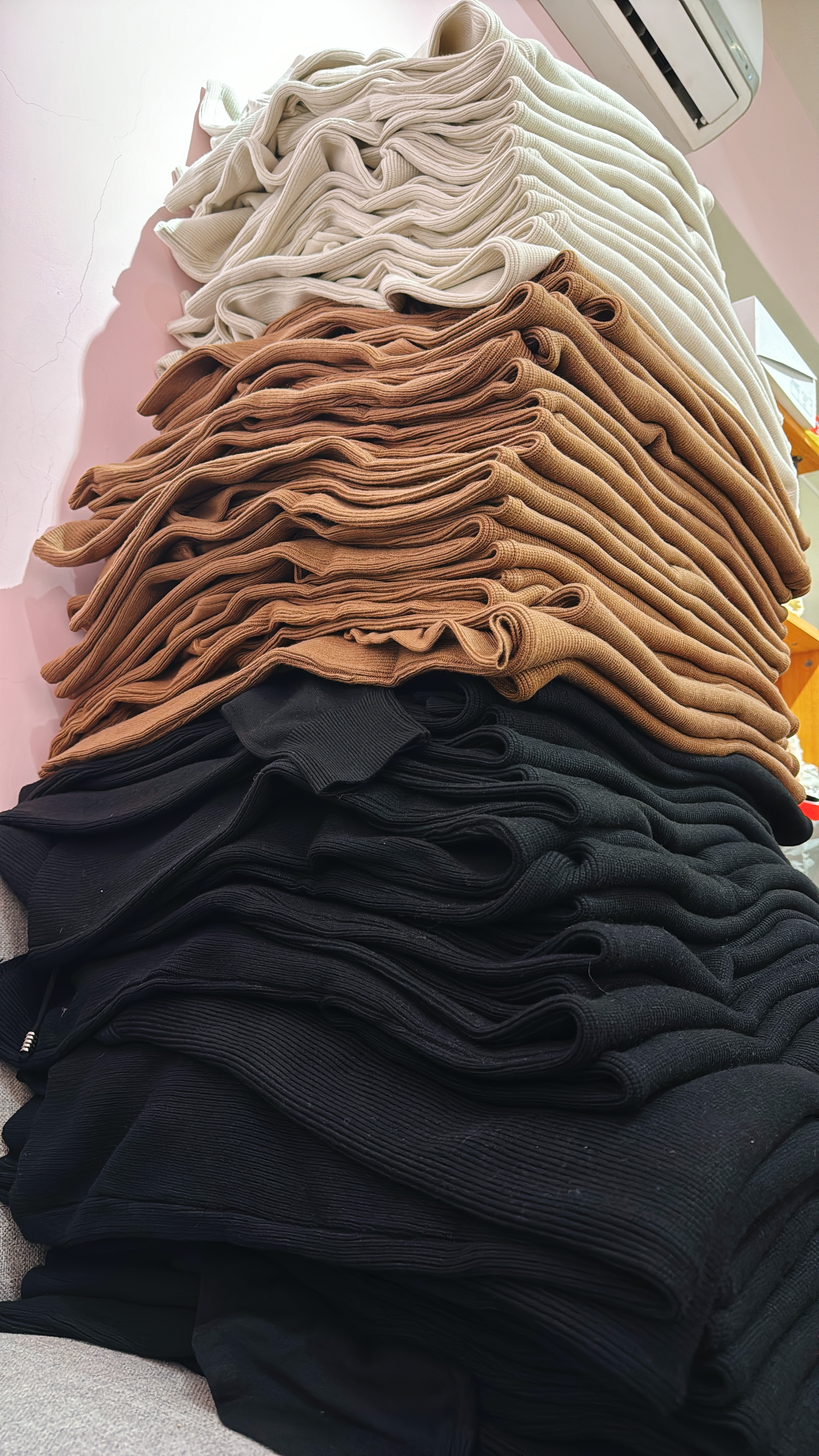 請包色！神級藏肉柔嫩連帽針織長洋(3色)