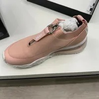[S] DKNY KADIA-SLIP ON SNEAKER,KNIT/RUBBER ST POWDER/WHITE, K1234873-UP7 (SD849)