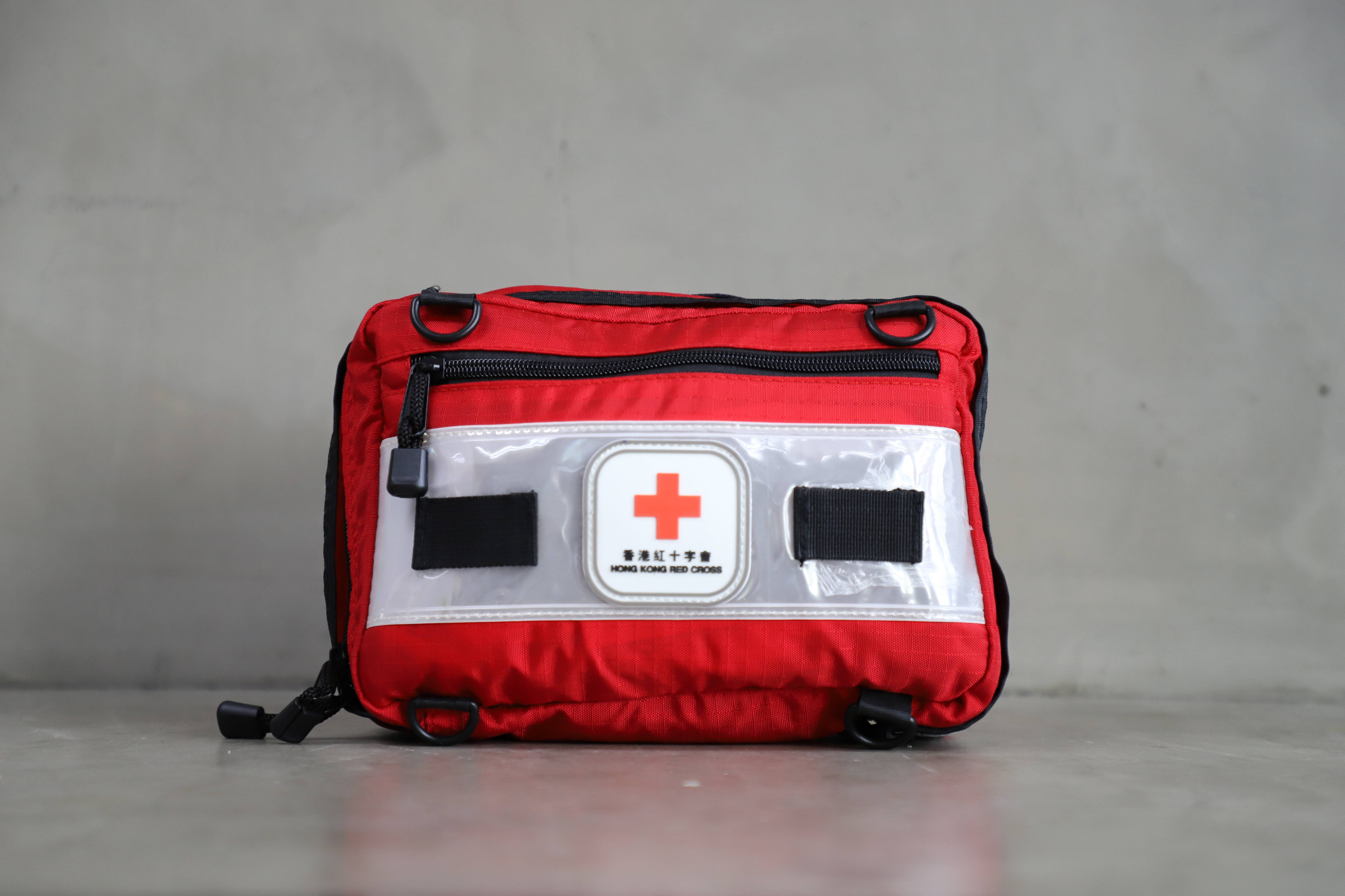 急救袋連基本物料
