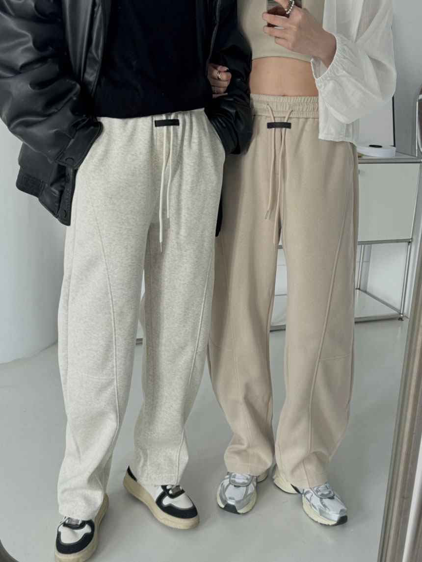 設計款厚磅彎刀褲*4色