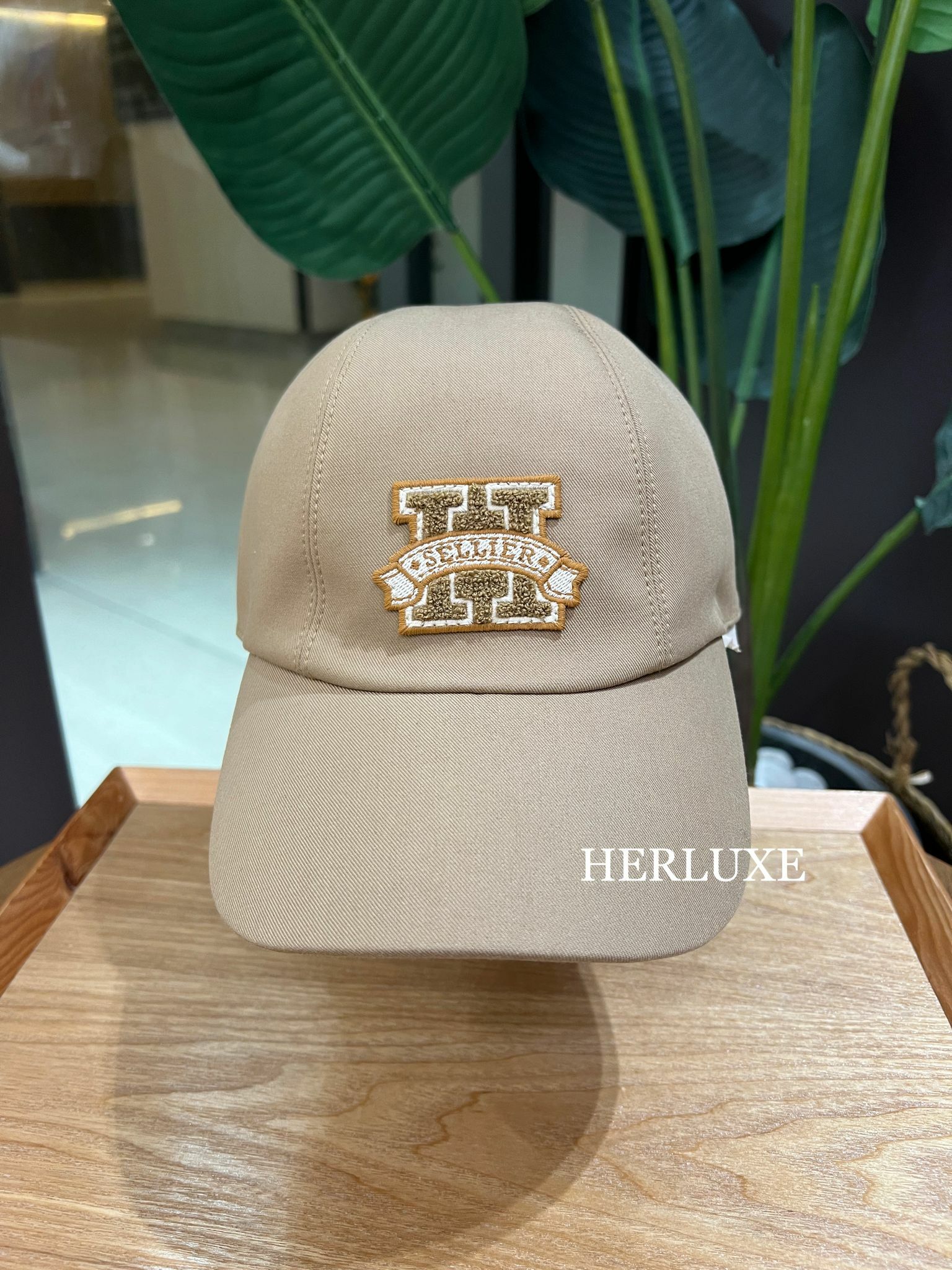 Davis H Sellier Cap Beige camel （可預訂size）