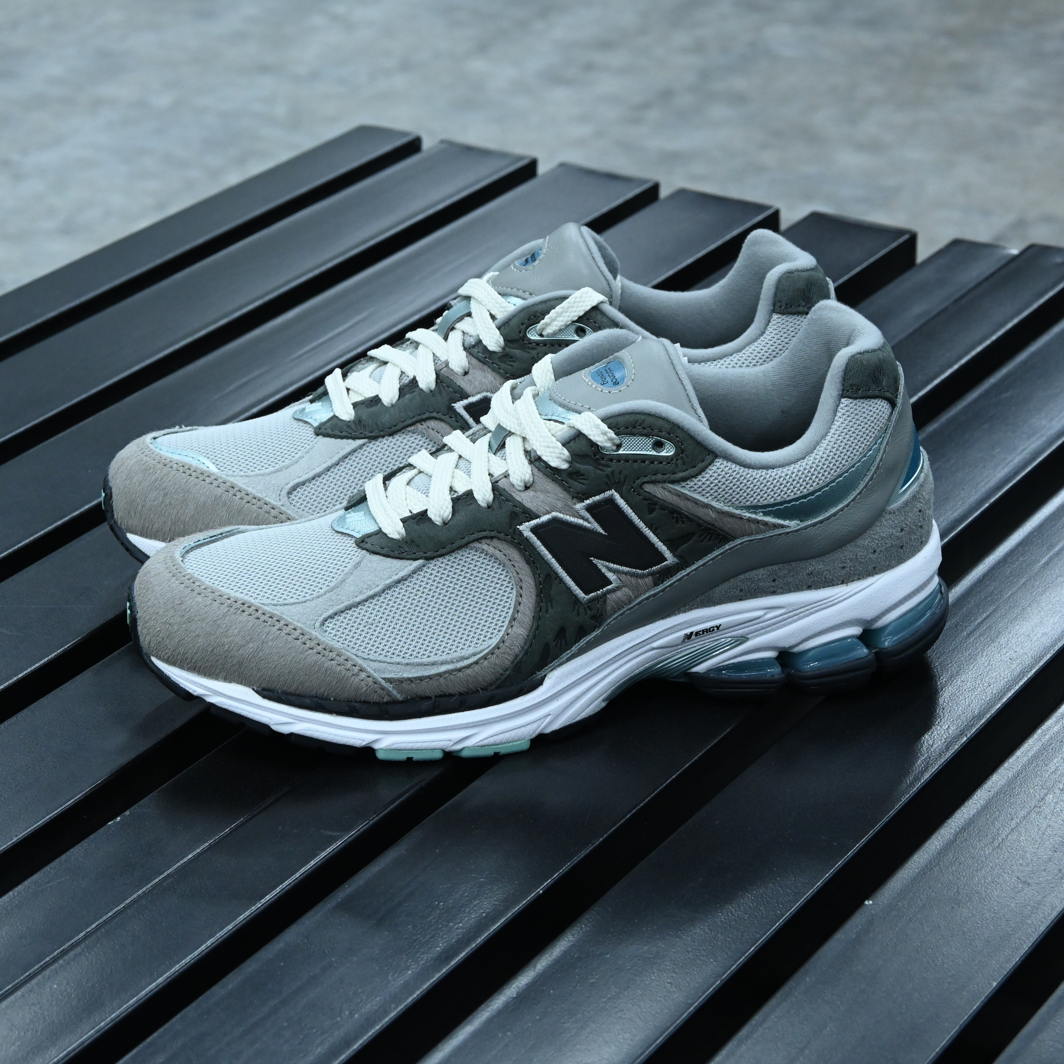 atmos x New Balance M2002RAT