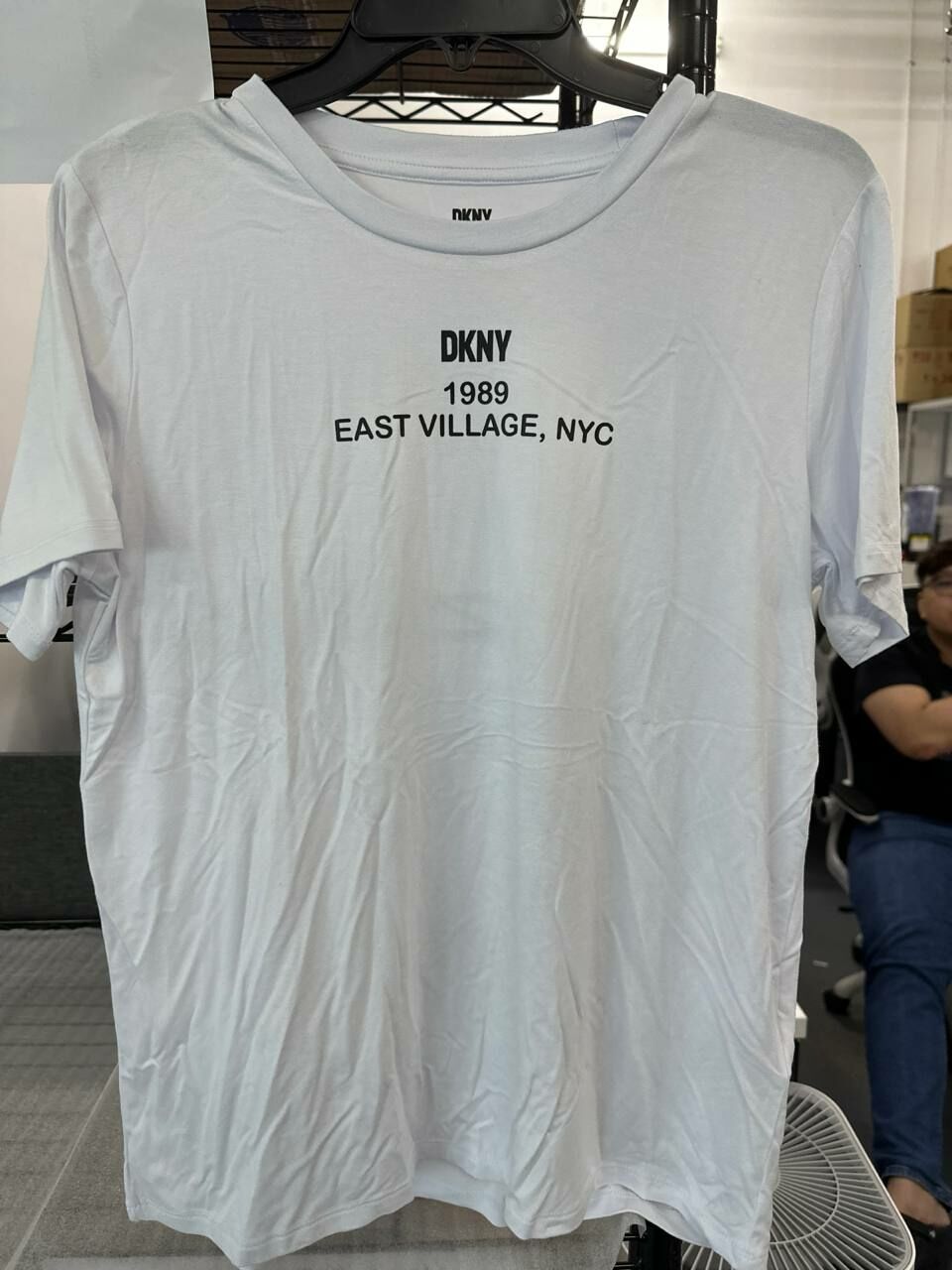 [S] DKNY NEIGHBORHOOD SOUVENIR TEE,WHITE, B3360742-WHT [FINAL SALE] (SD861)