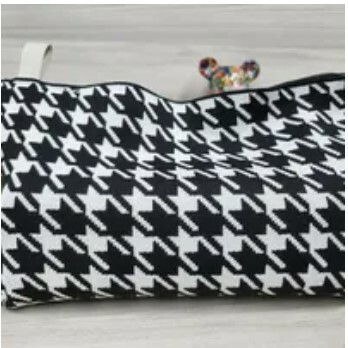 [S] RELUZZO BLACK HOUNDSTOOTH KNITTED TISSUES BAG SMALL SIZE, SZZ310 (SZZ310)