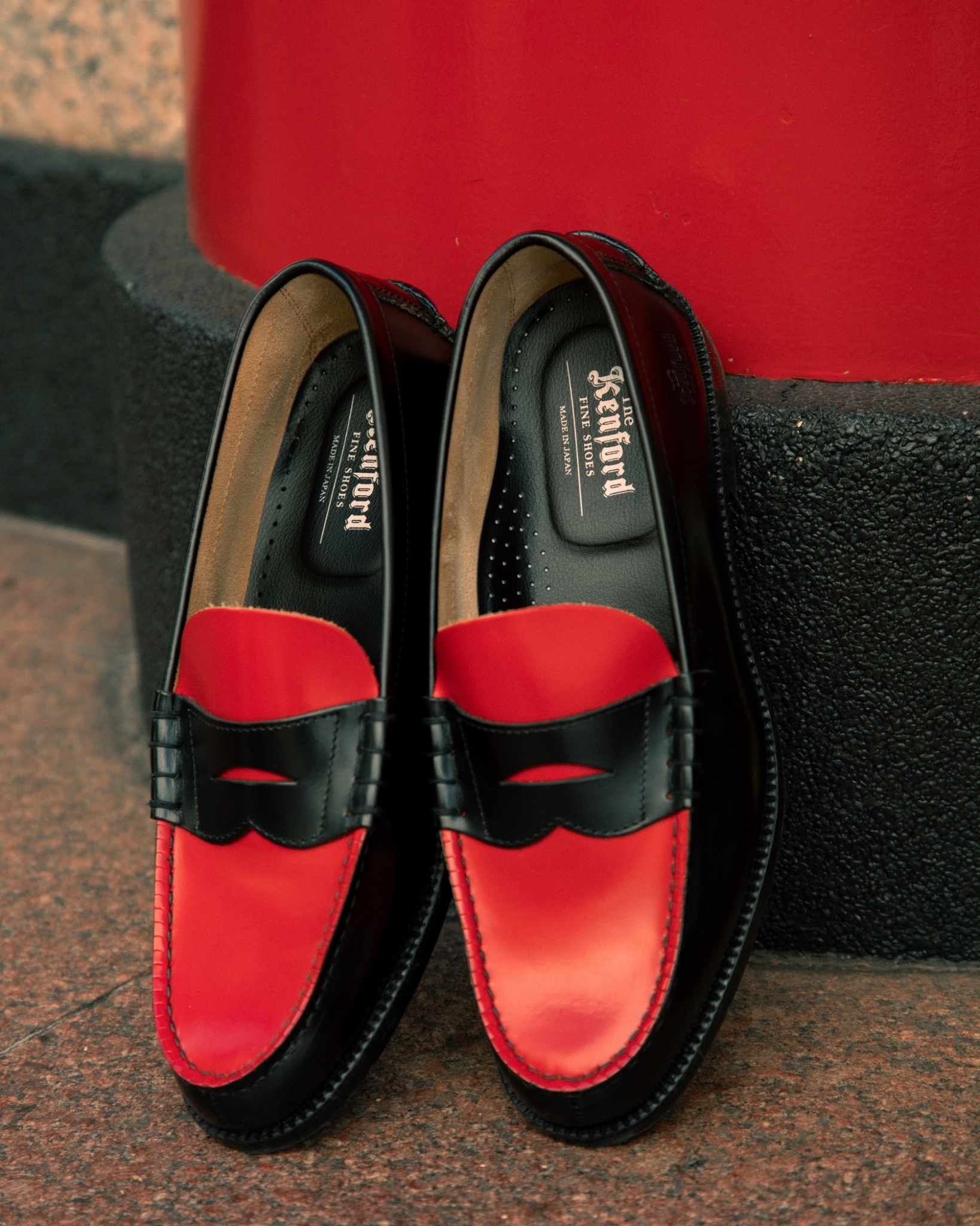 KENFORD - MENS COMBI LOAFERS / BLACK RED