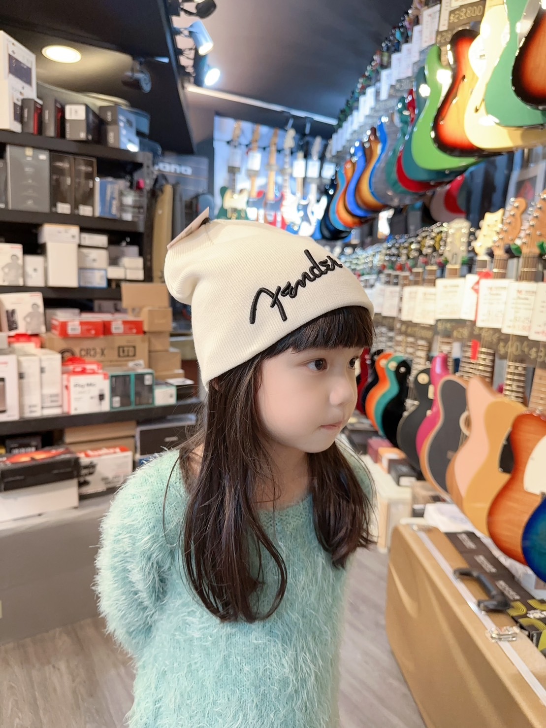 Fender 毛帽 版型超好看 全白黑字 超經典 正版公司貨 【宛伶樂器】