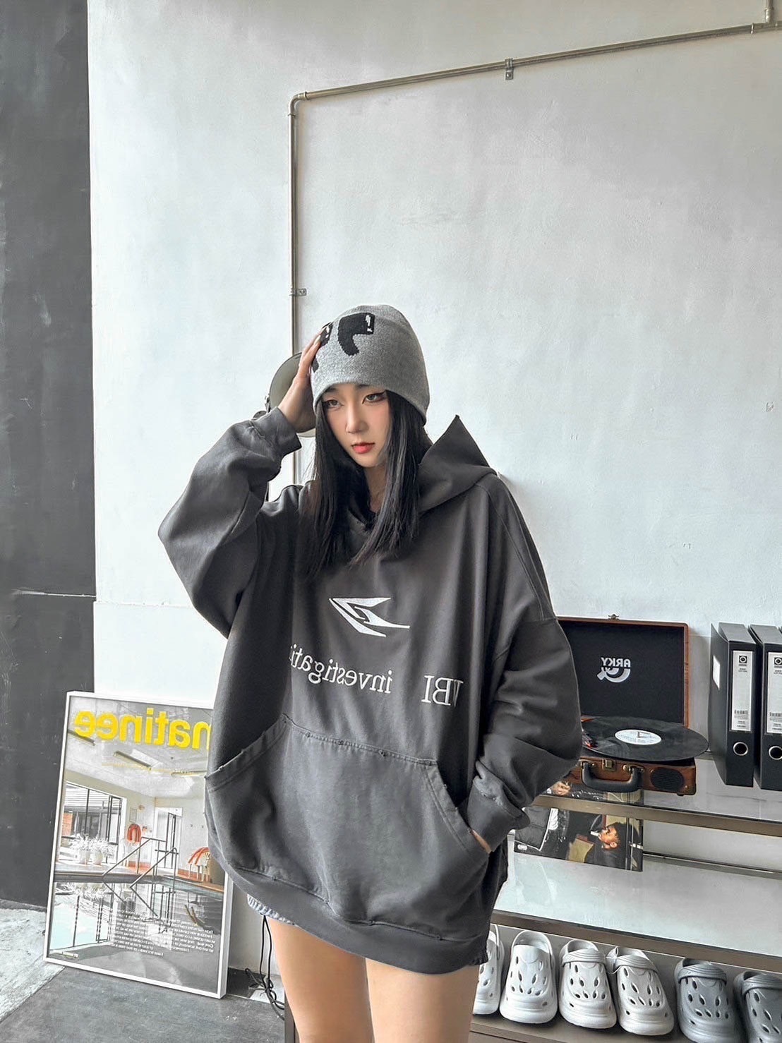 WBI® 24SS UND-02 LOGO 帽T