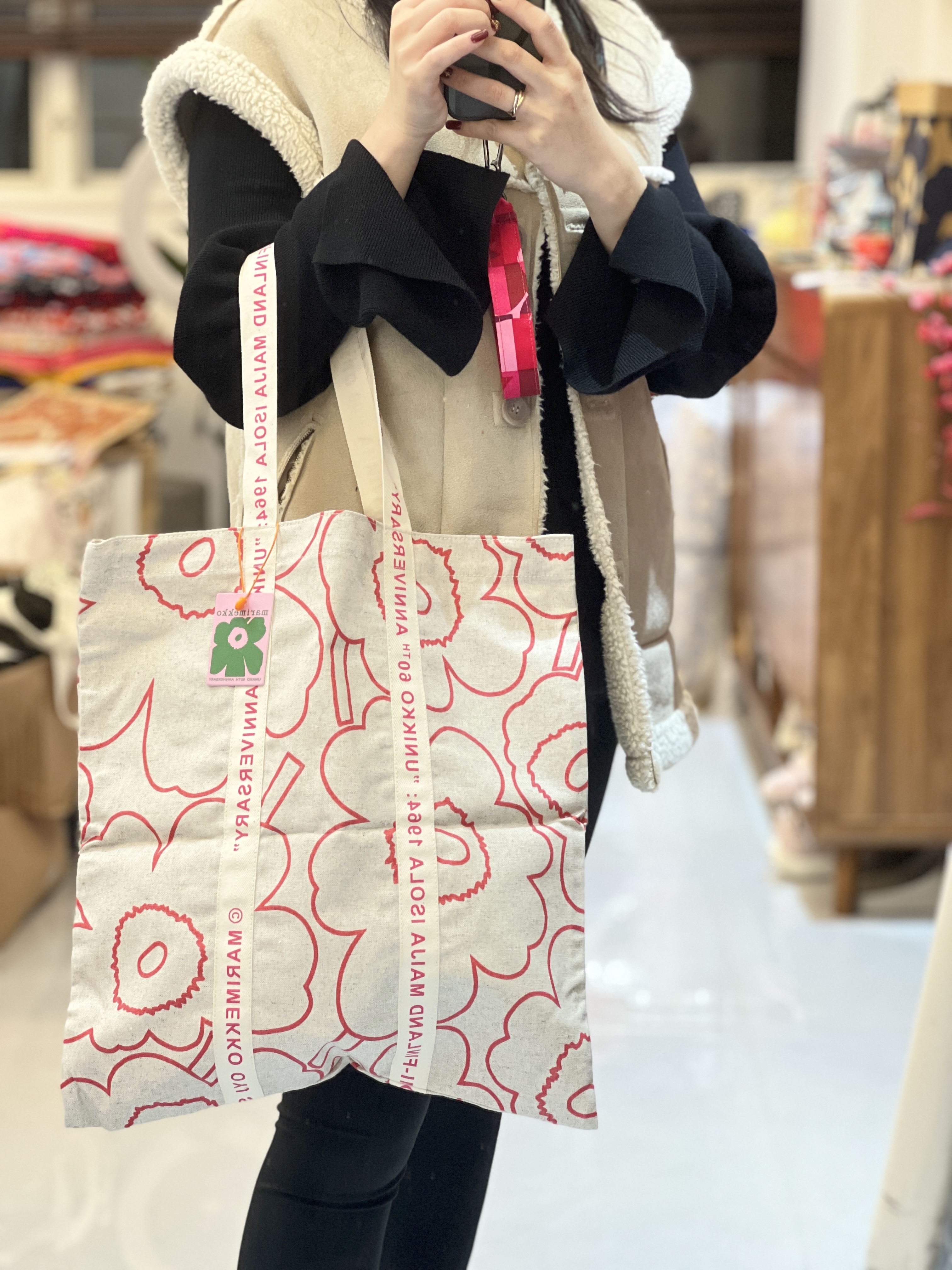 代購現貨 | 薄帆布正方形Tote - Pink unikko | Carrier Midi Piirto Unikko tote bag