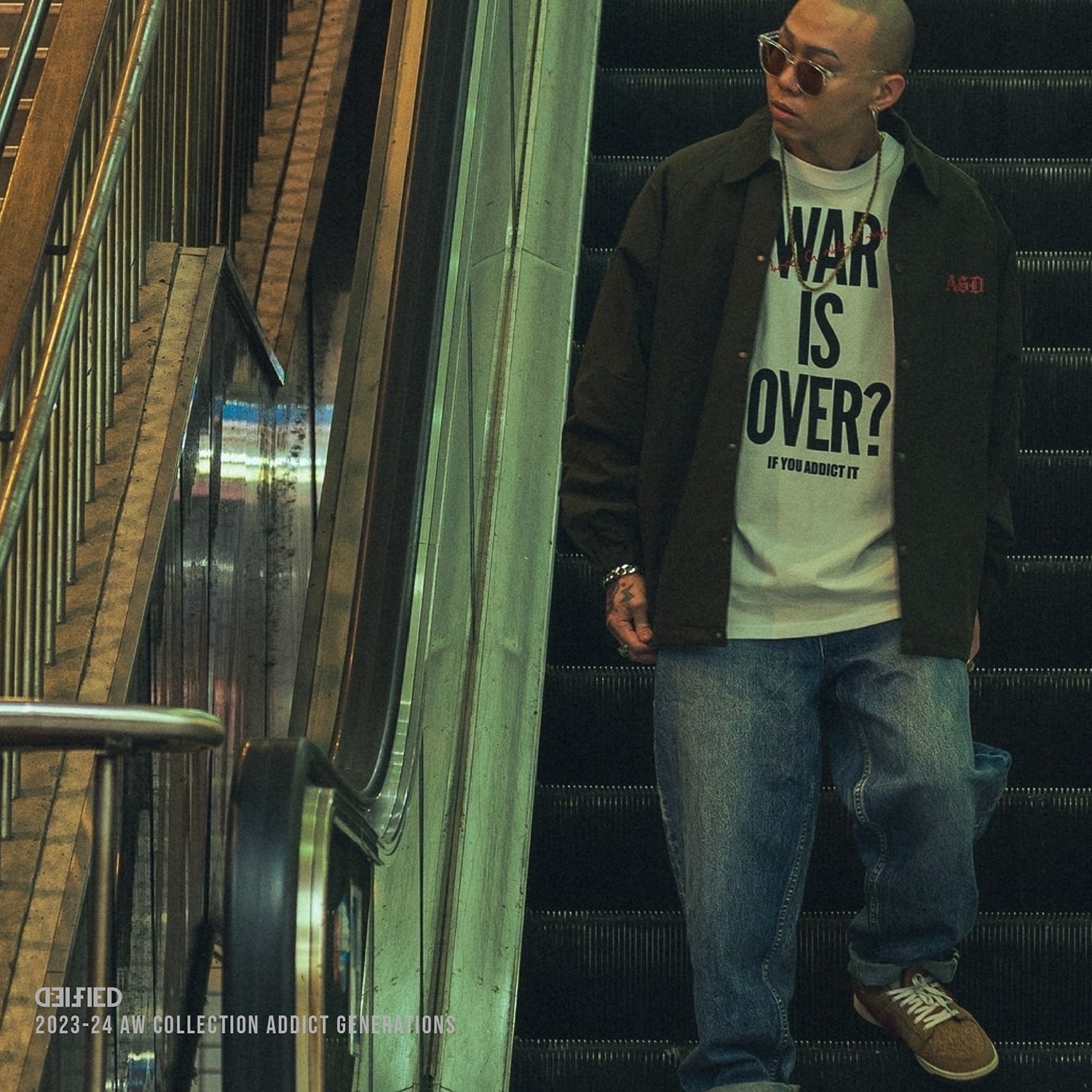 DEIFIED 背後雕像 麂皮拼接 翻領外套