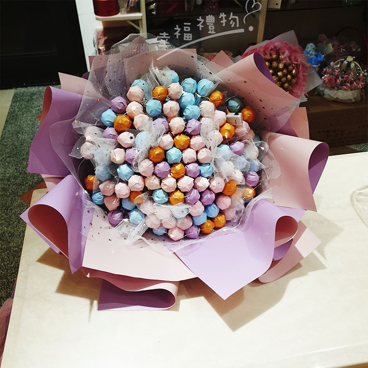 100枝棒棒糖花束,棒棒糖燈光花束