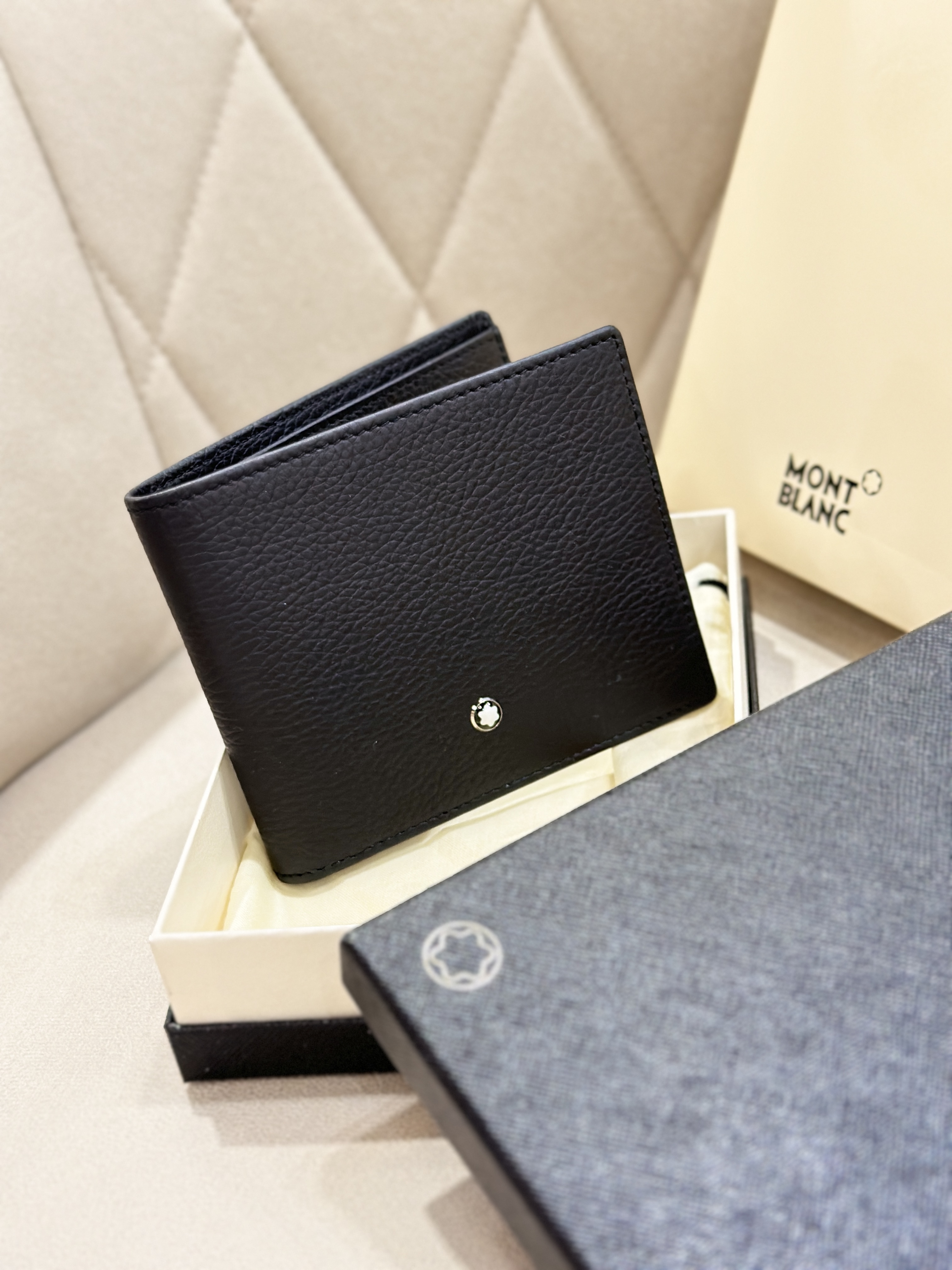 MONTBLANC Men's Wallet